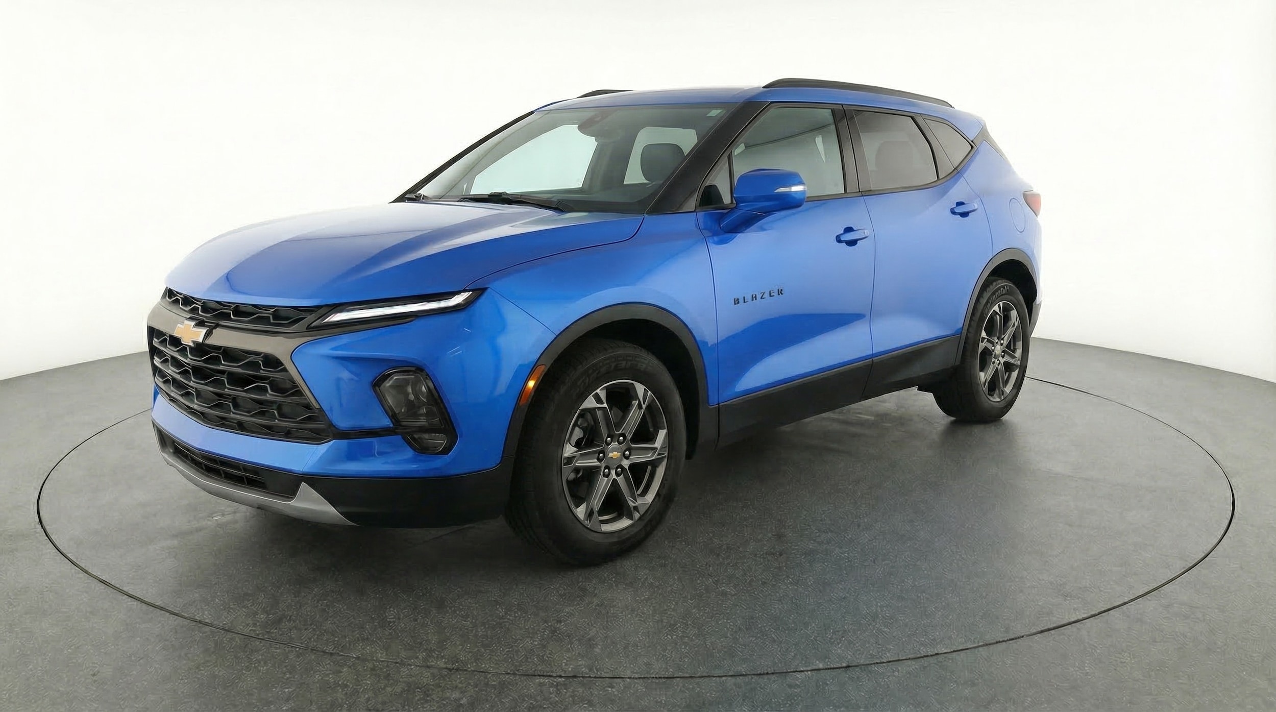 Thumbnail: 2025 Chevrolet Blazer - 3