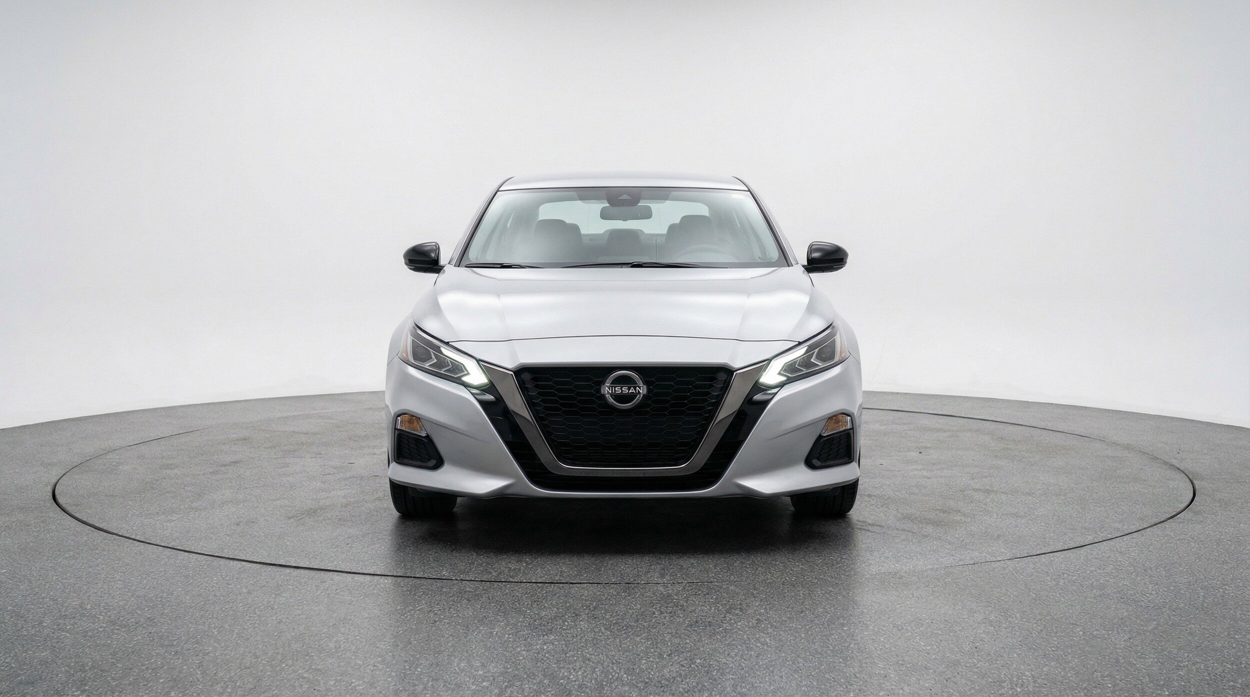 Thumbnail: 2025 Nissan Altima - 2