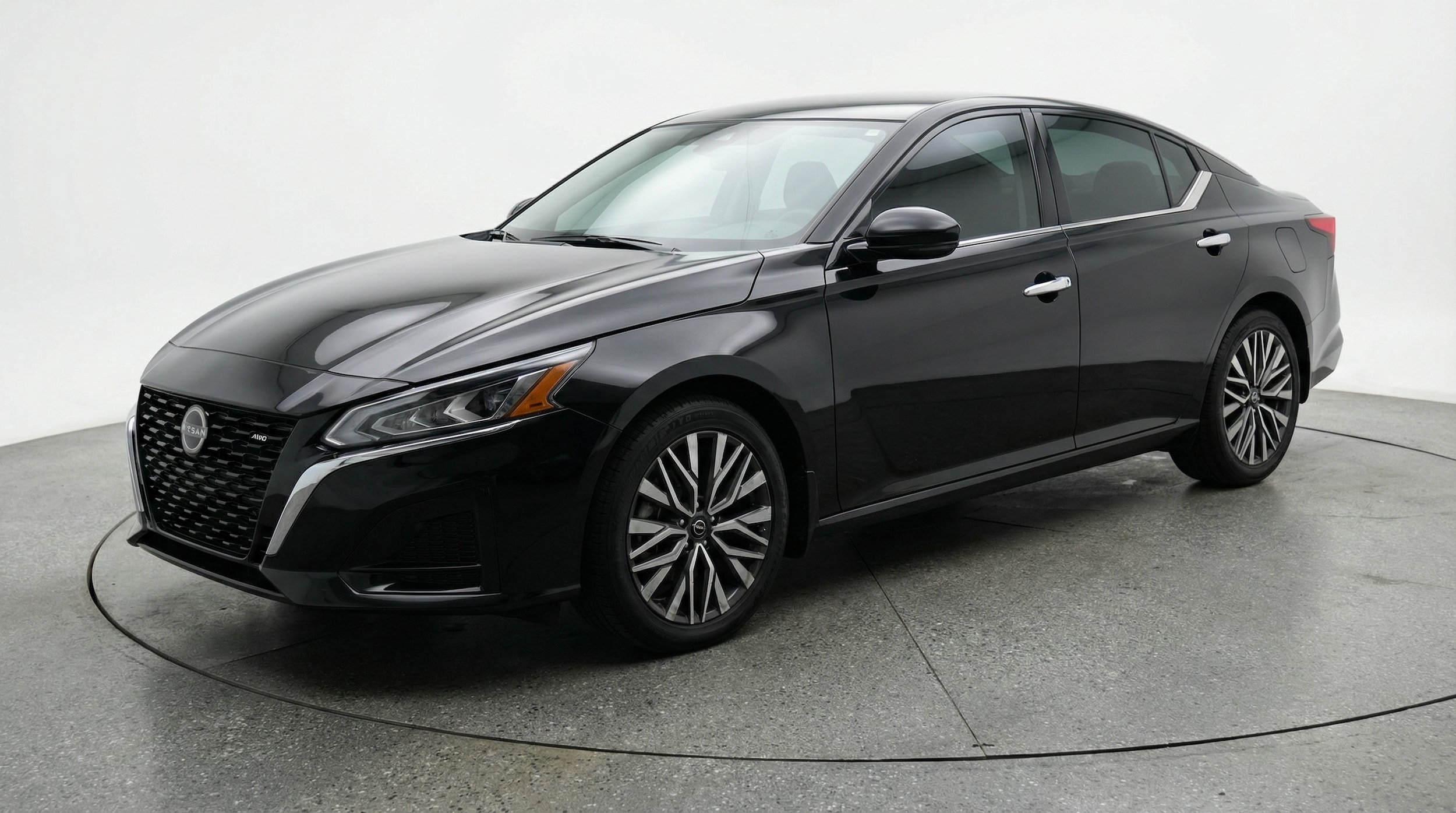 Thumbnail: 2025 Nissan Altima - 3