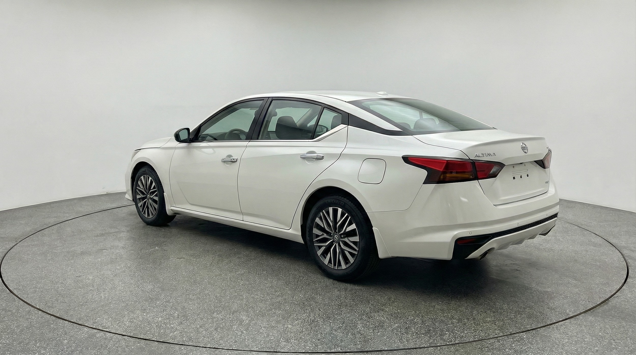 Thumbnail: 2025 Nissan Altima - 5