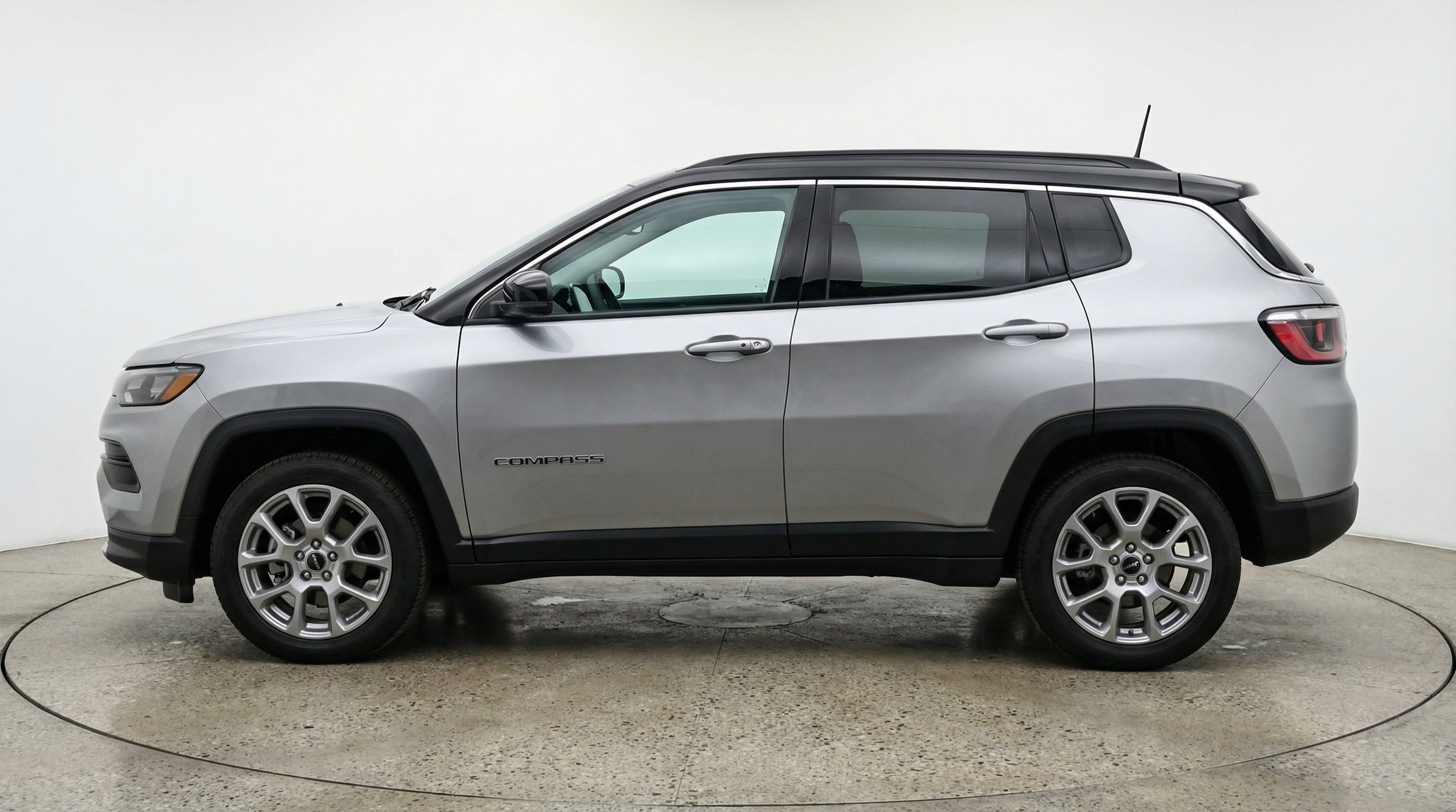 Thumbnail: 2025 Jeep Compass - 4