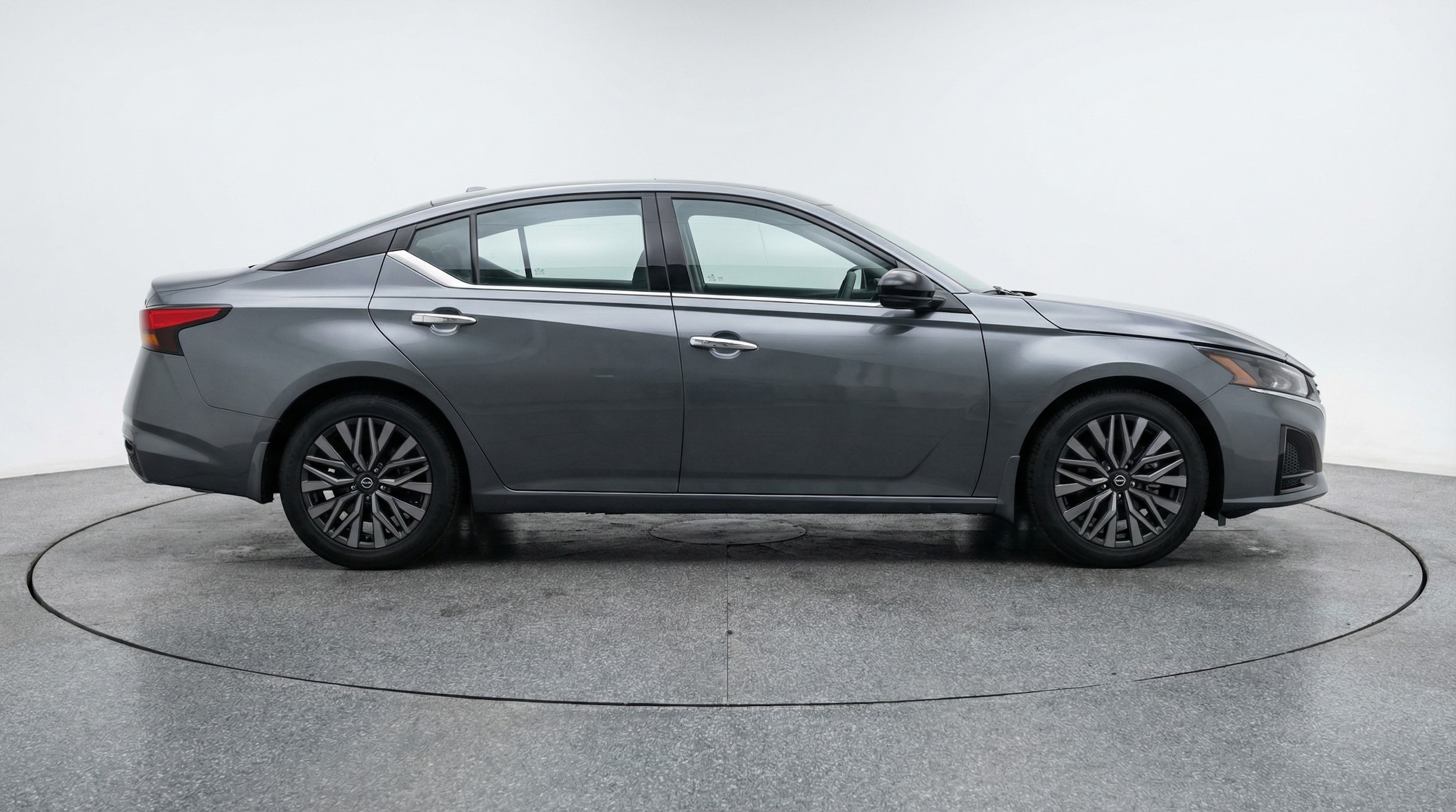 Thumbnail: 2025 Nissan Altima - 8