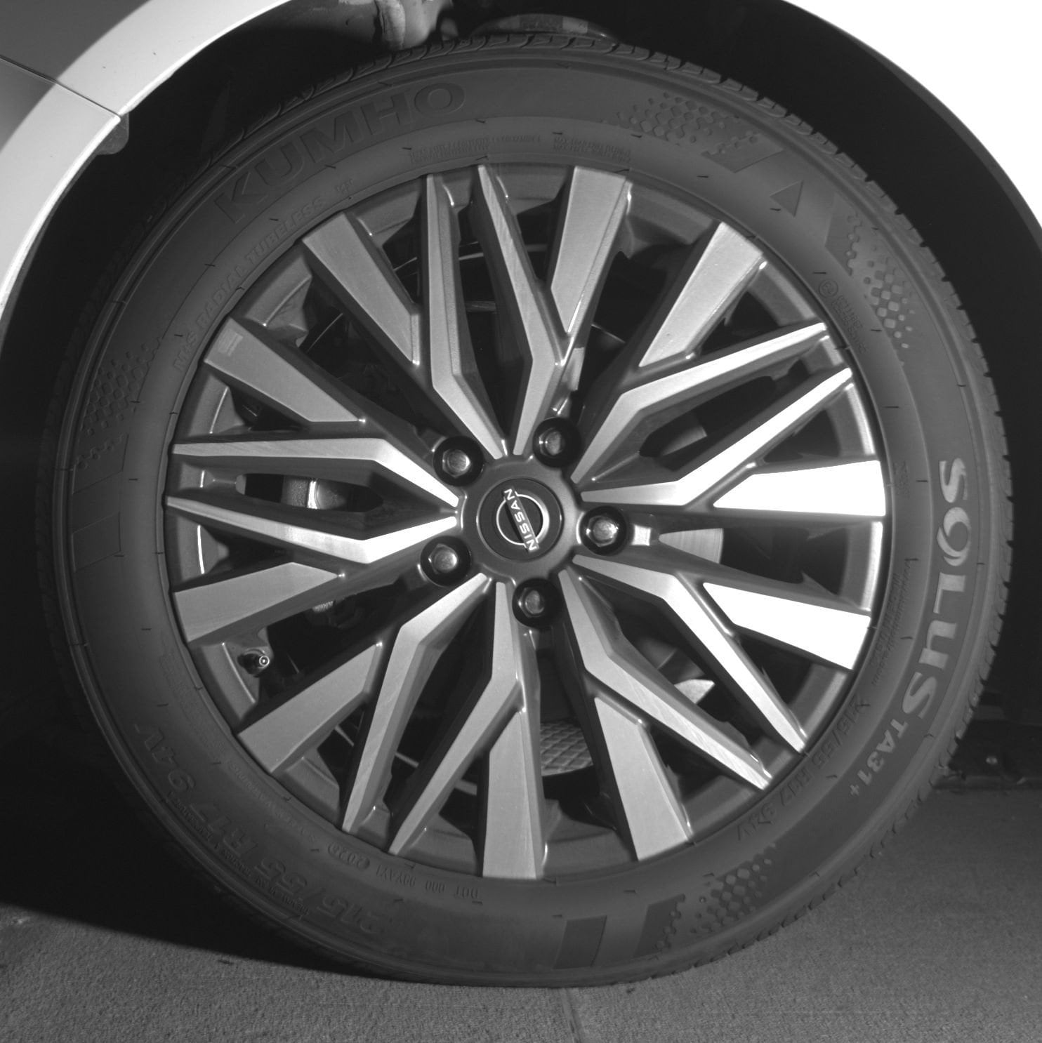 Thumbnail: 2025 Nissan Altima - 12