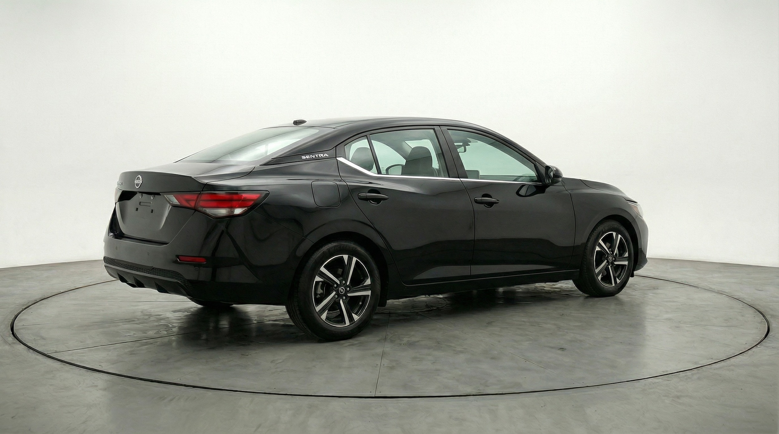 Thumbnail: 2025 Nissan Sentra - 7