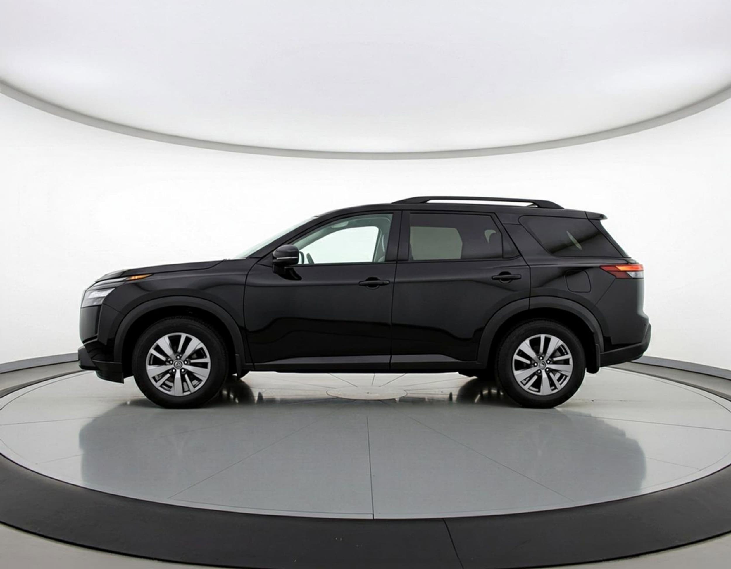 Thumbnail: 2025 Nissan Pathfinder - 5