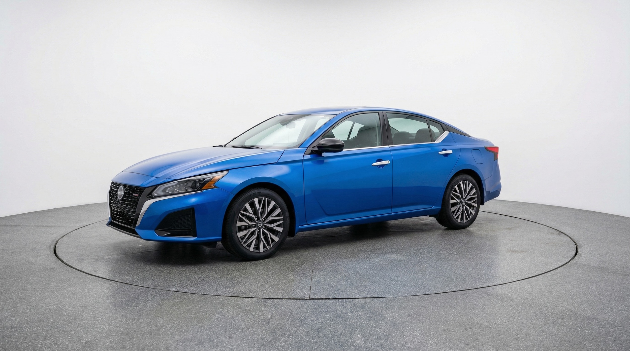 Thumbnail: 2025 Nissan Altima - 3