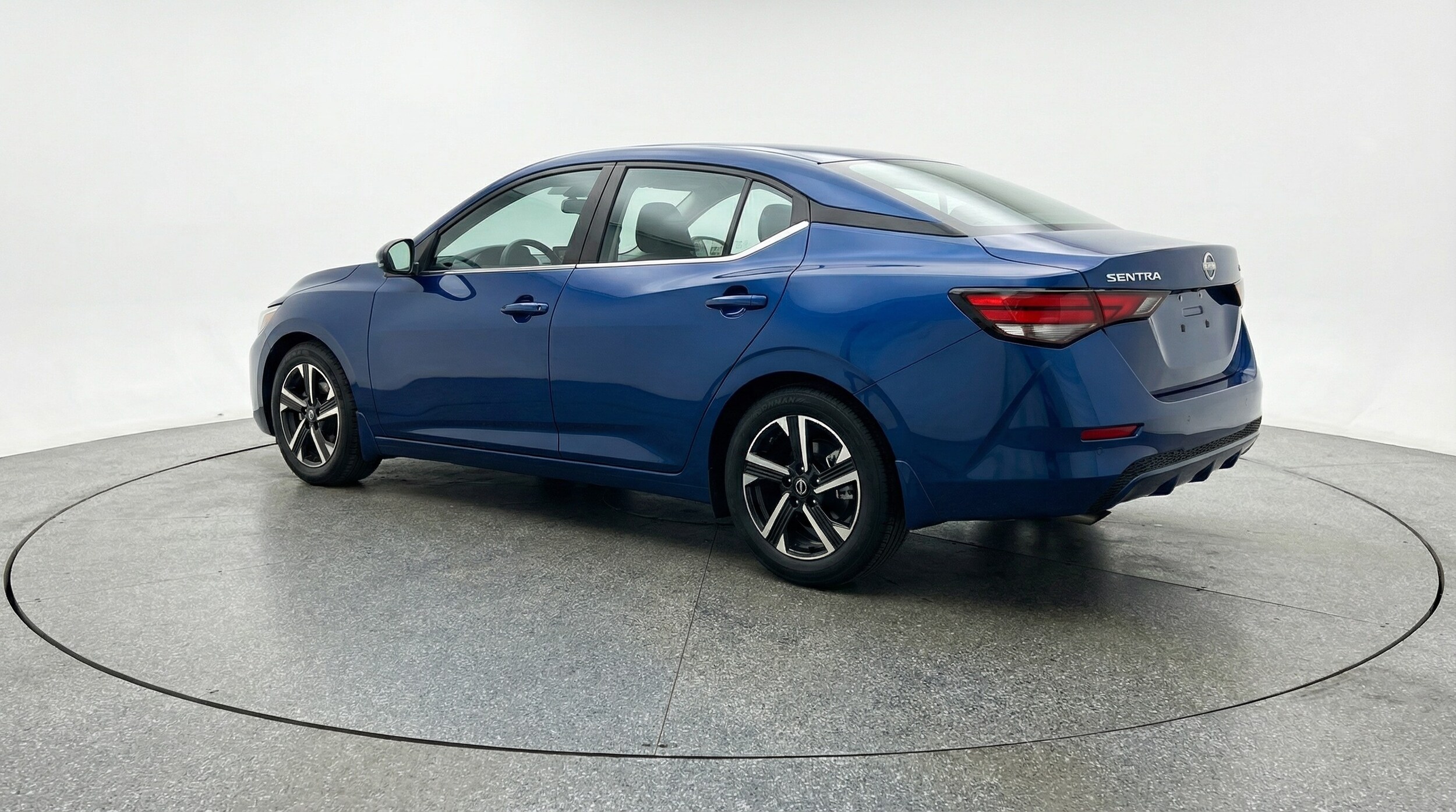 Thumbnail: 2025 Nissan Sentra - 5