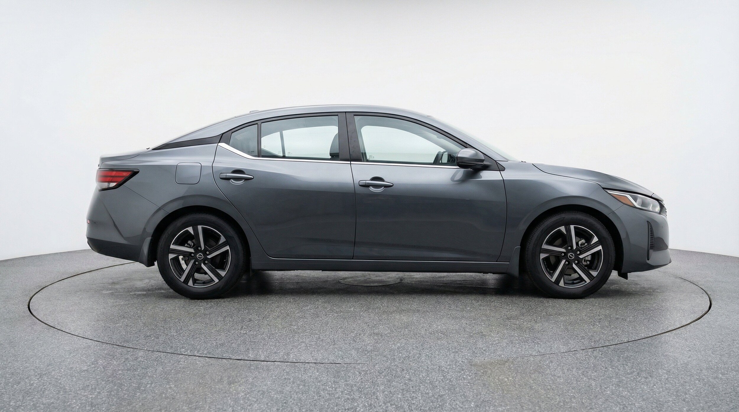 Thumbnail: 2025 Nissan Sentra - 11