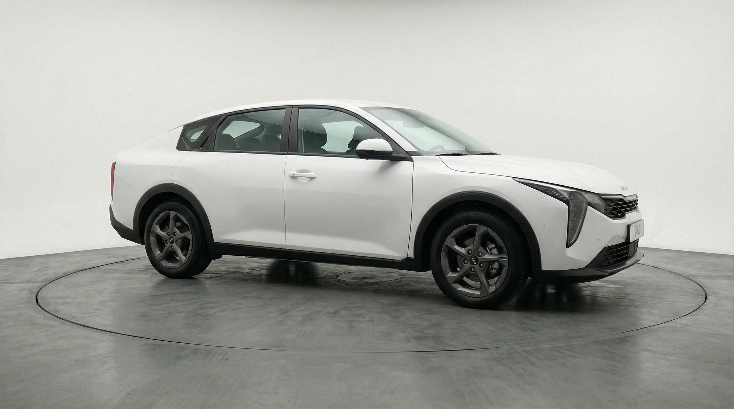 Thumbnail: 2025 Kia K4 - 1