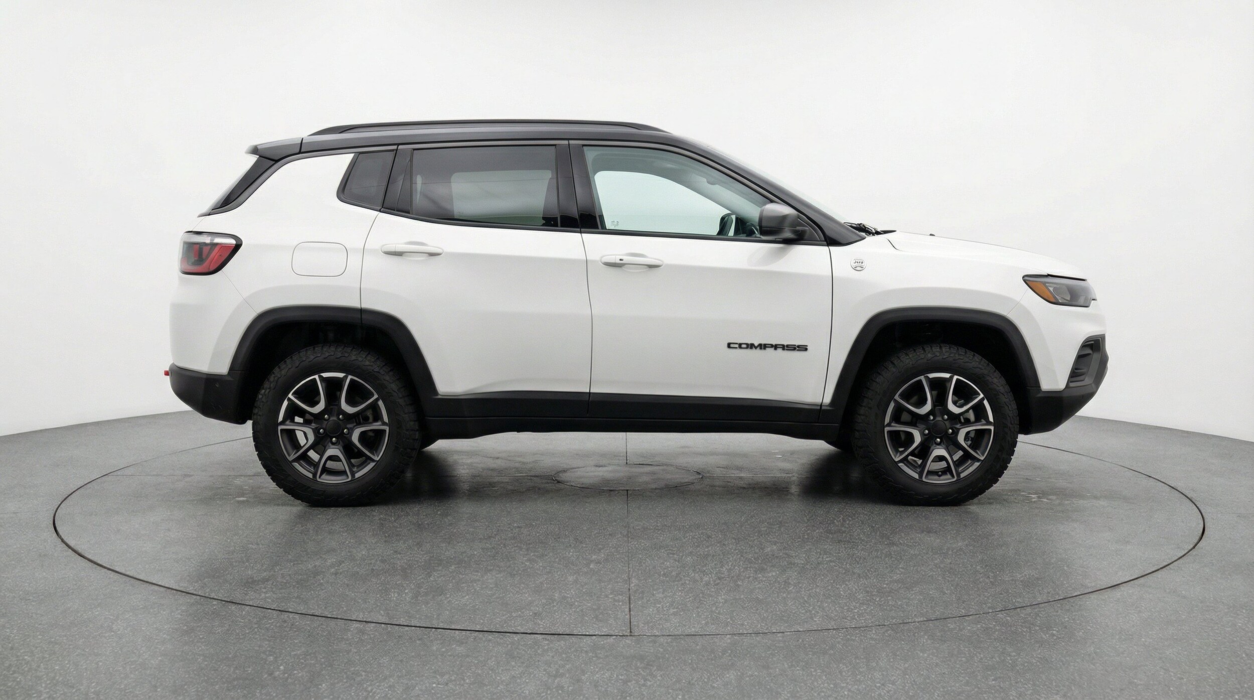 Thumbnail: 2025 Jeep Compass - 11