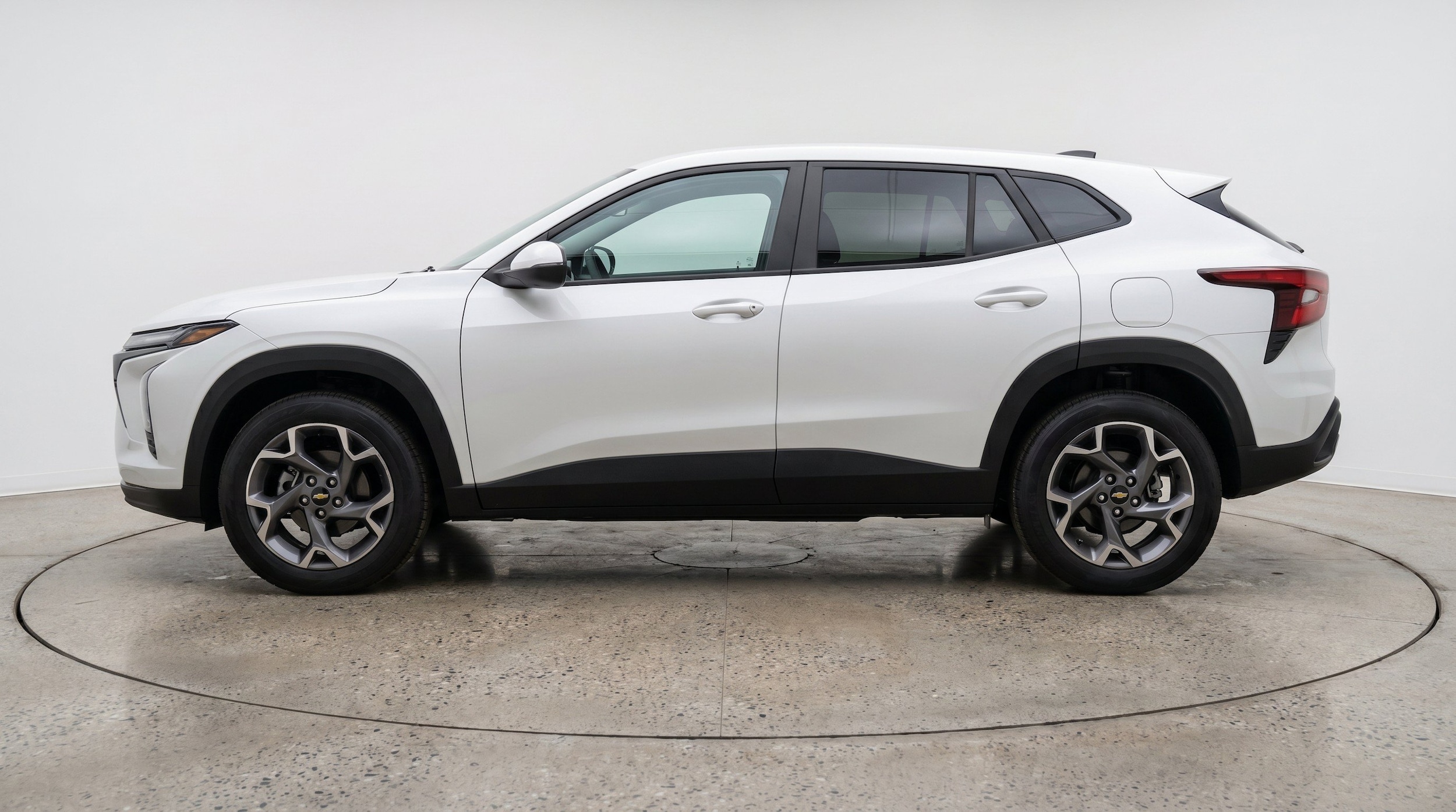 Thumbnail: 2025 Chevrolet Trax - 5