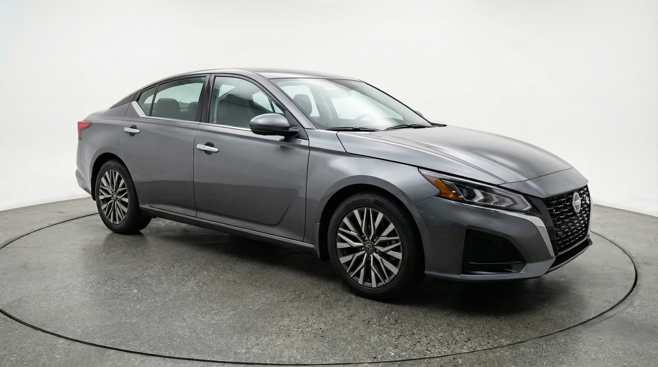 Thumbnail: 2025 Nissan Altima - 1