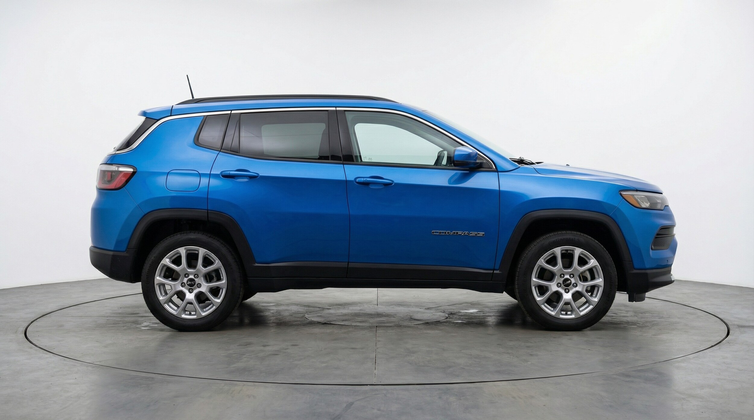 Thumbnail: 2025 Jeep Compass - 8