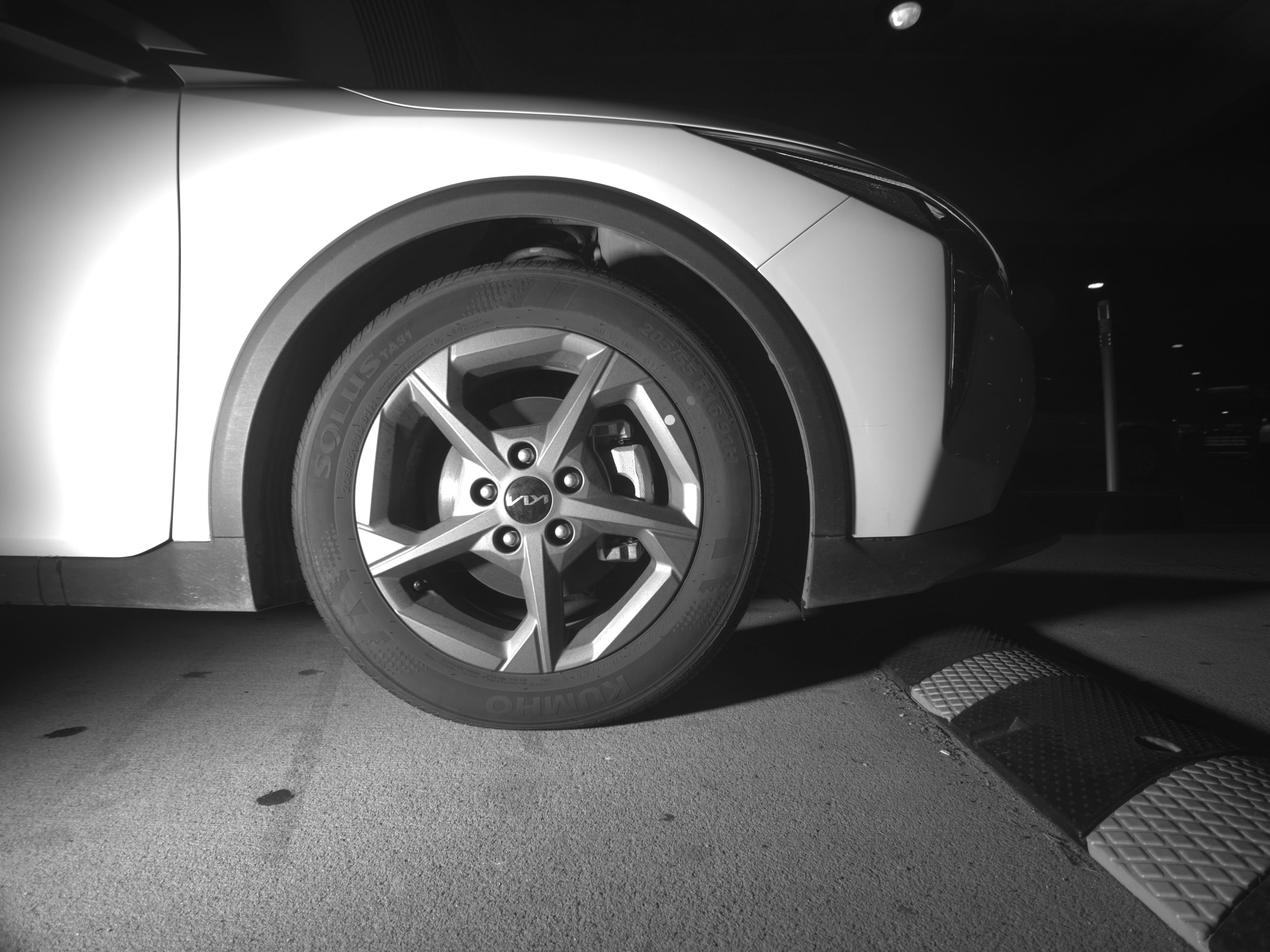 Thumbnail: 2025 Kia K4 - 10