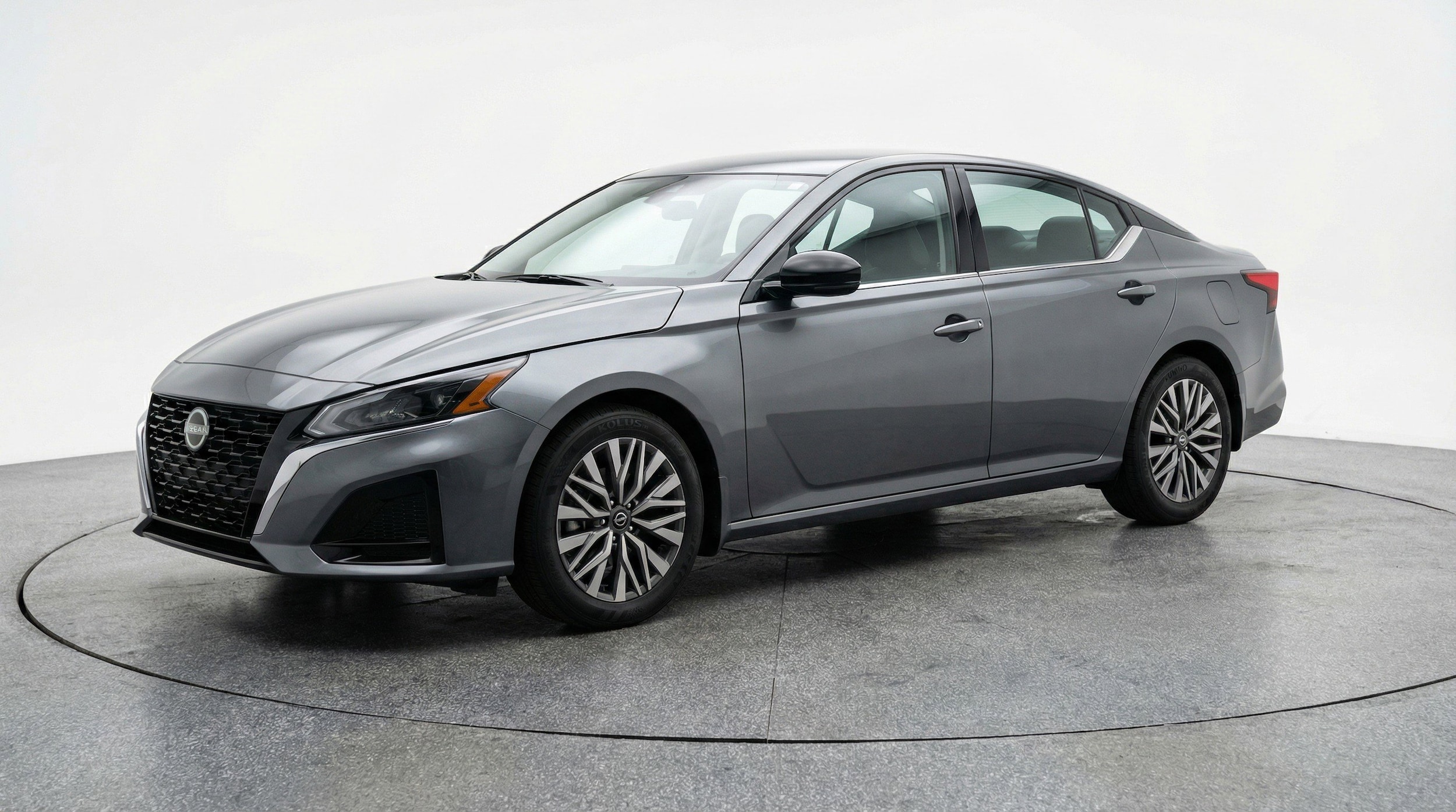 Thumbnail: 2025 Nissan Altima - 3