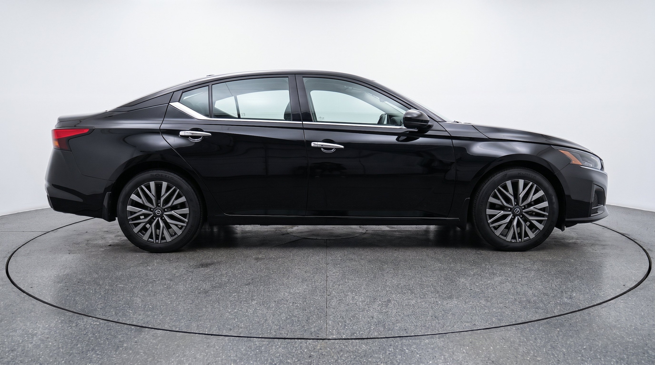 Thumbnail: 2025 Nissan Altima - 11