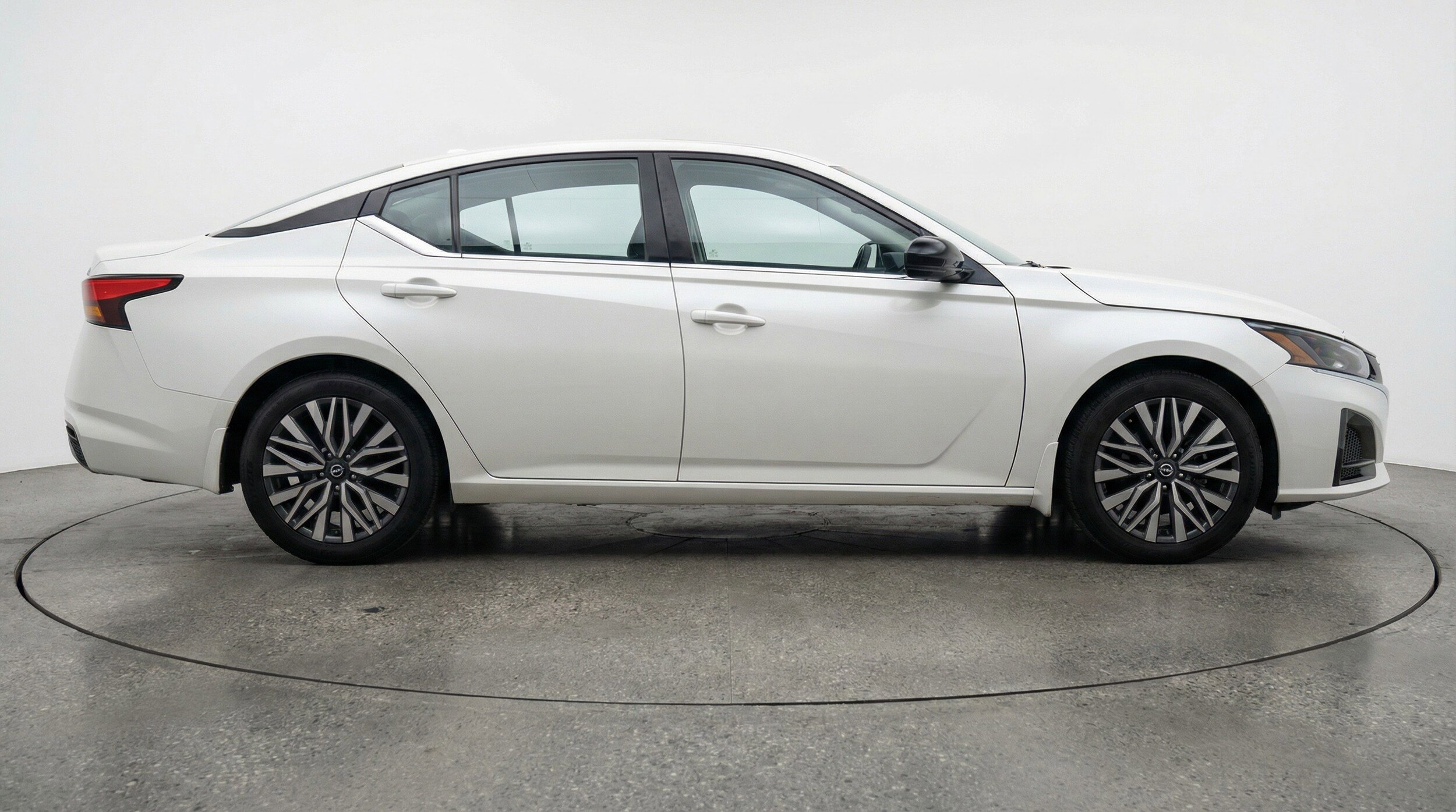 Thumbnail: 2025 Nissan Altima - 11