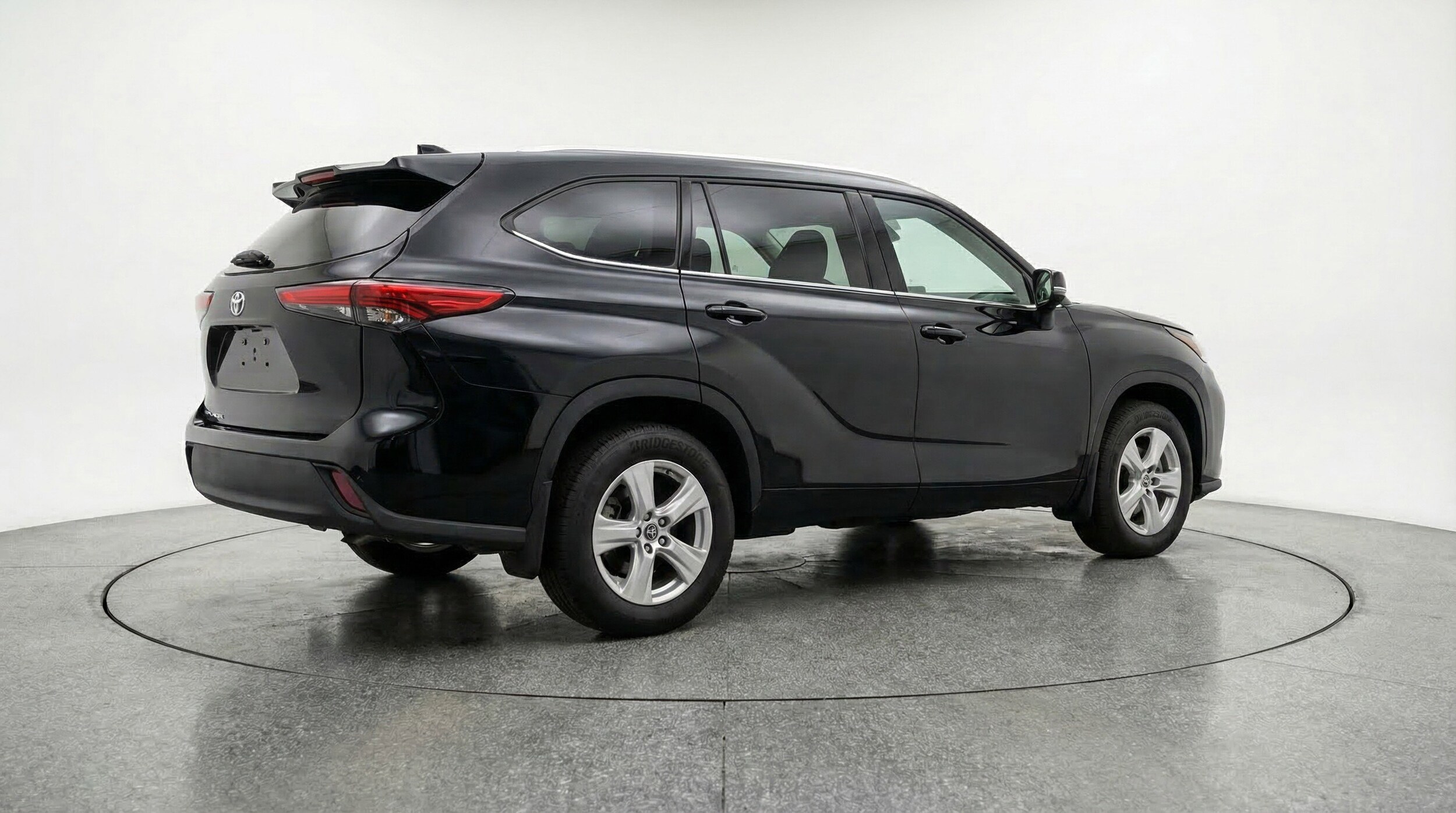Thumbnail: 2025 Toyota Highlander - 9