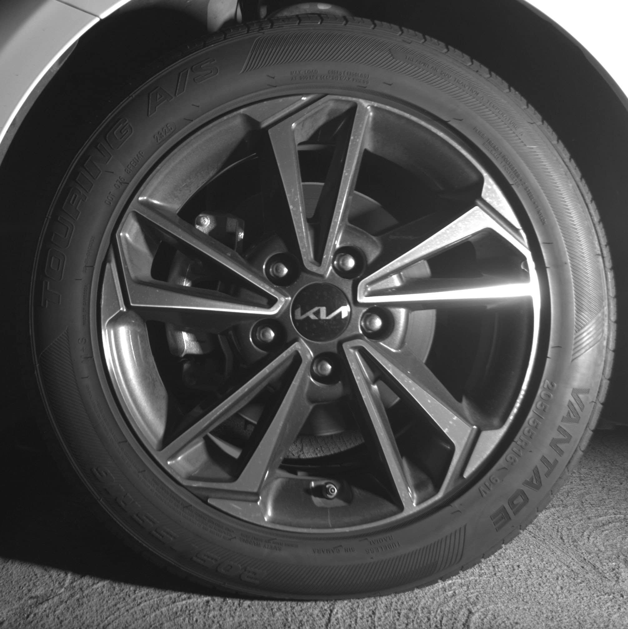 Thumbnail: 2024 Kia Forte - 12