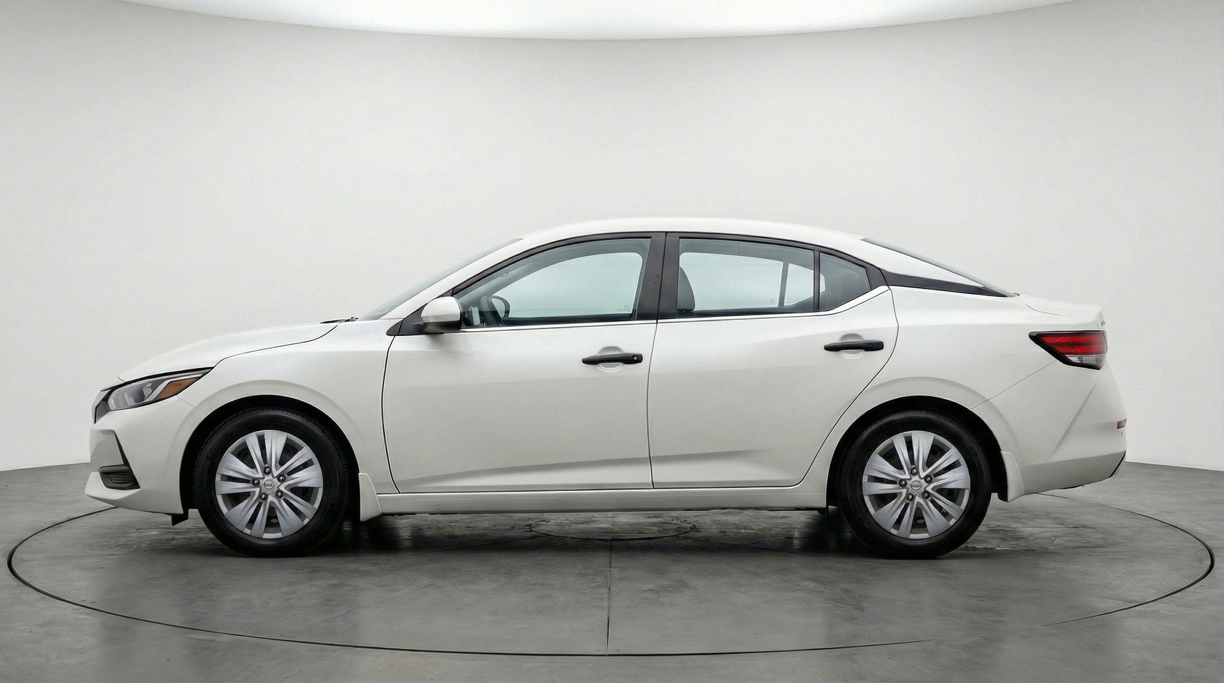 Thumbnail: 2025 Nissan Sentra - 5