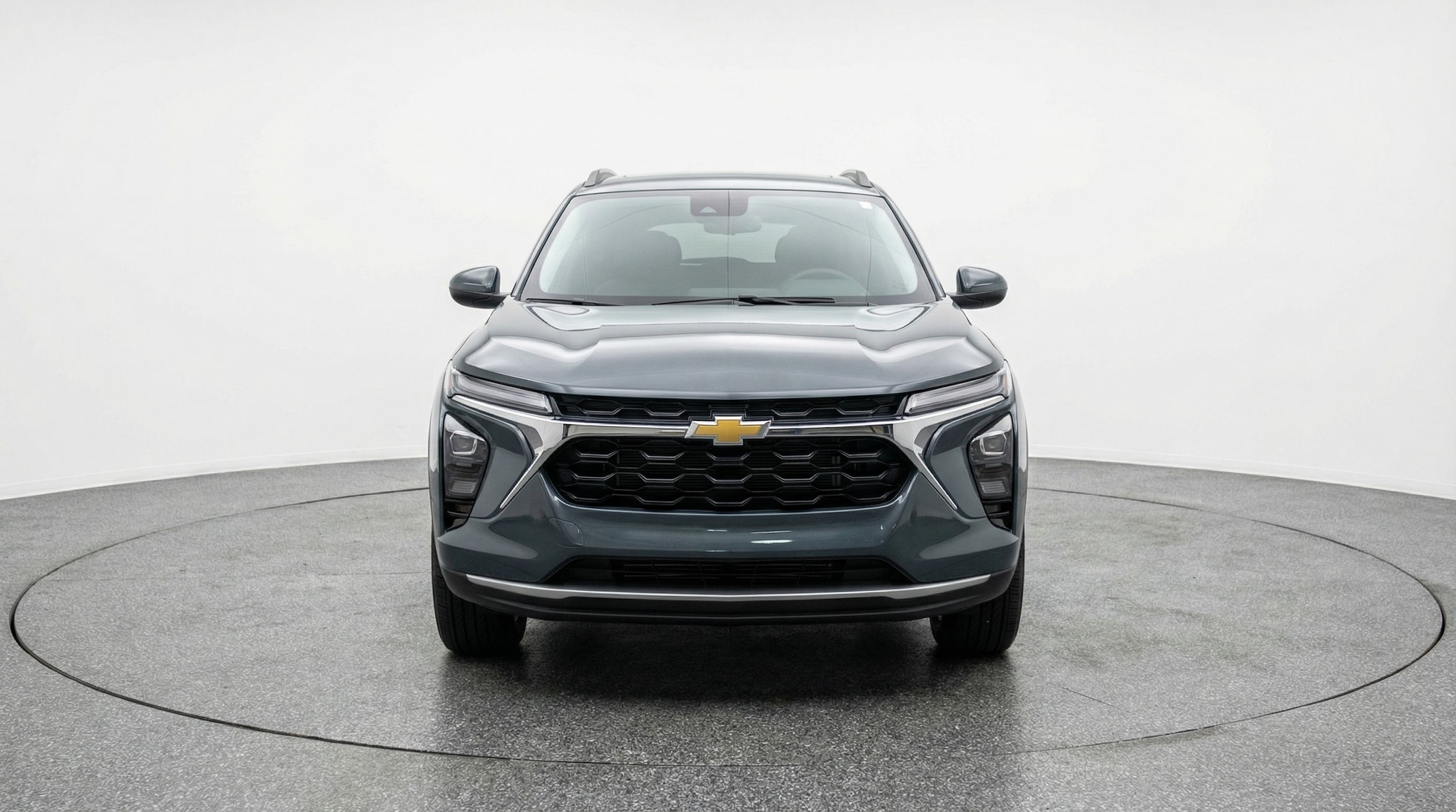 Thumbnail: 2025 Chevrolet Trax - 2