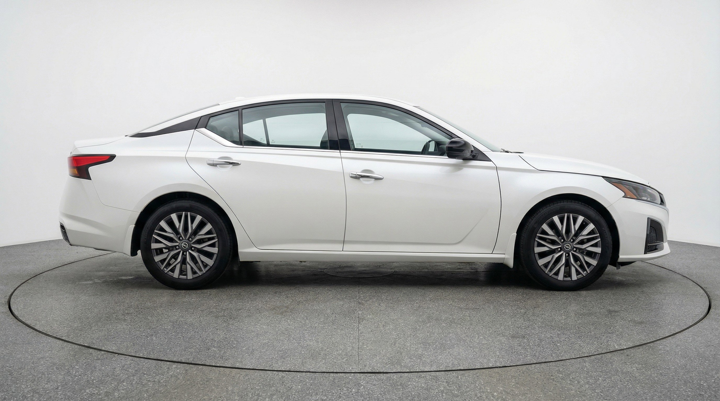 Thumbnail: 2025 Nissan Altima - 11