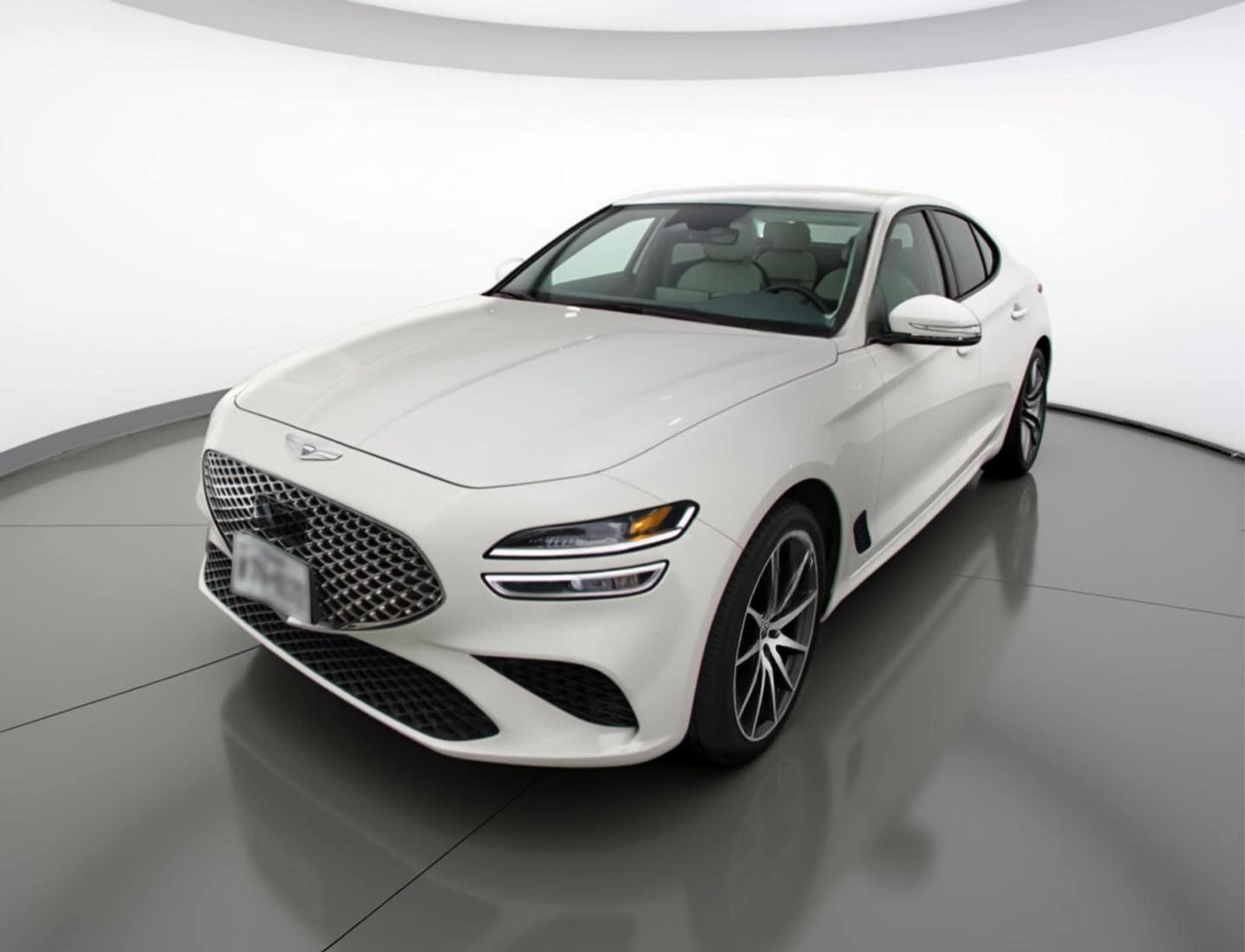 Thumbnail: 2025 Genesis G70 - 3