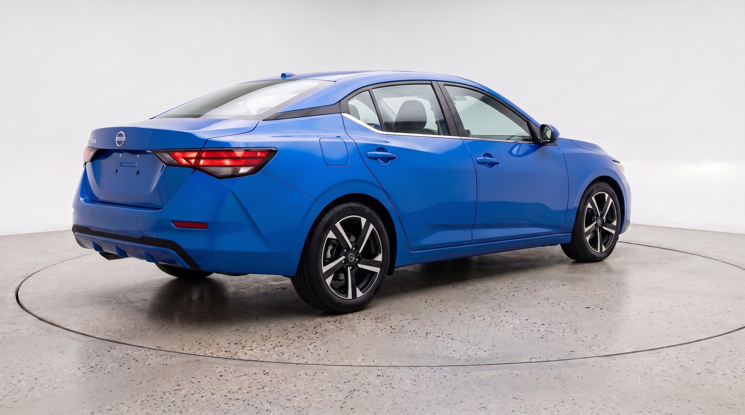 Thumbnail: 2025 Nissan Sentra - 9