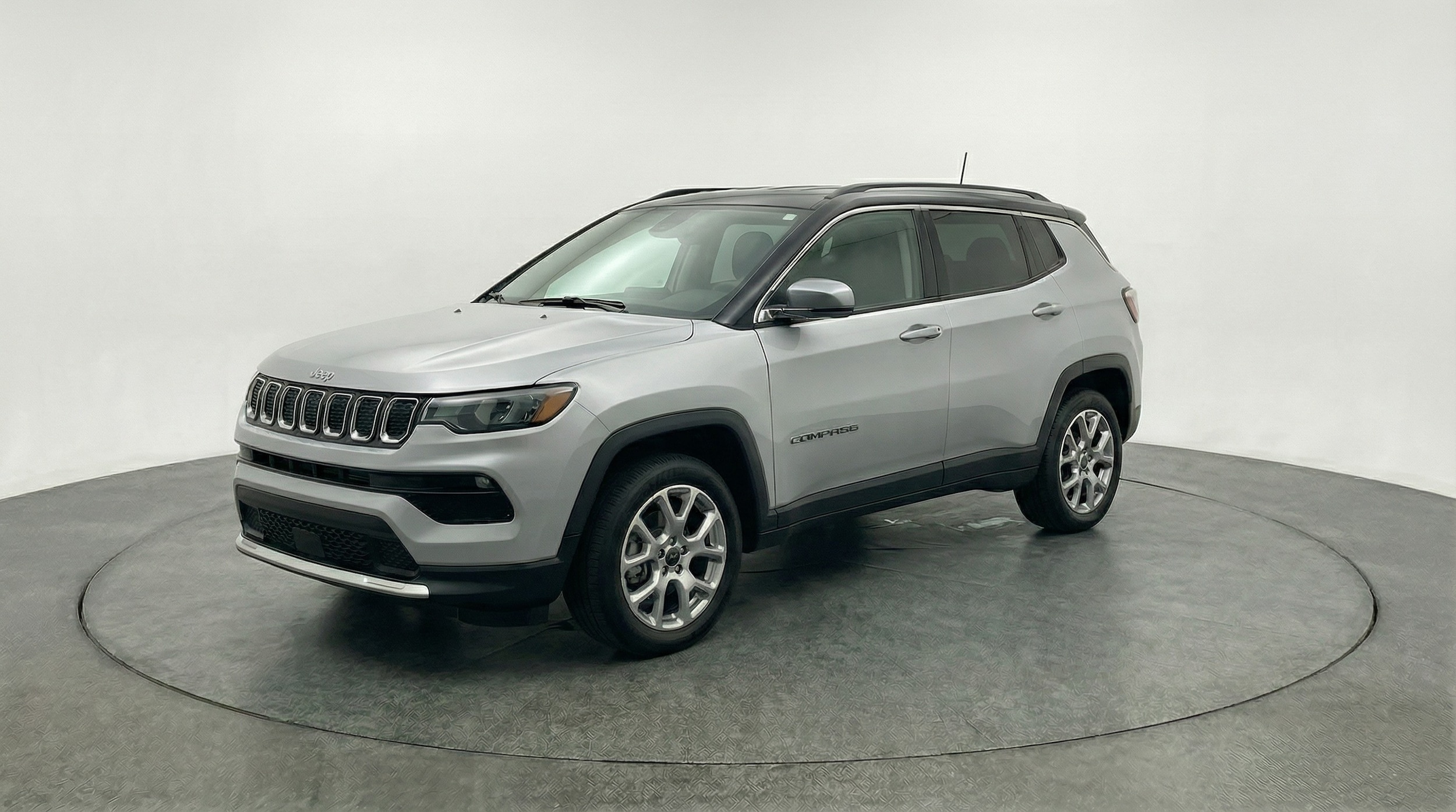 Thumbnail: 2025 Jeep Compass - 3