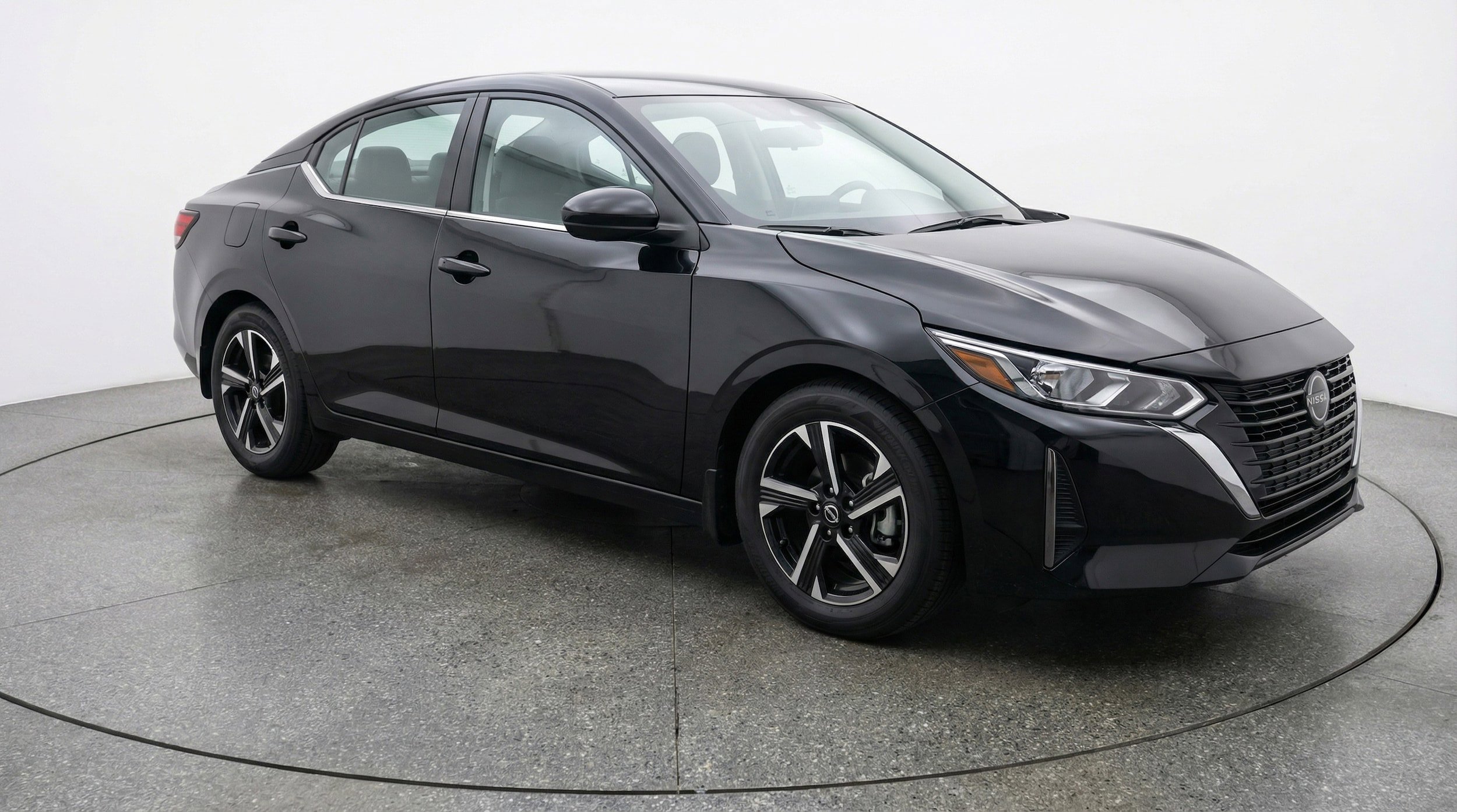 Thumbnail: 2025 Nissan Sentra - 1