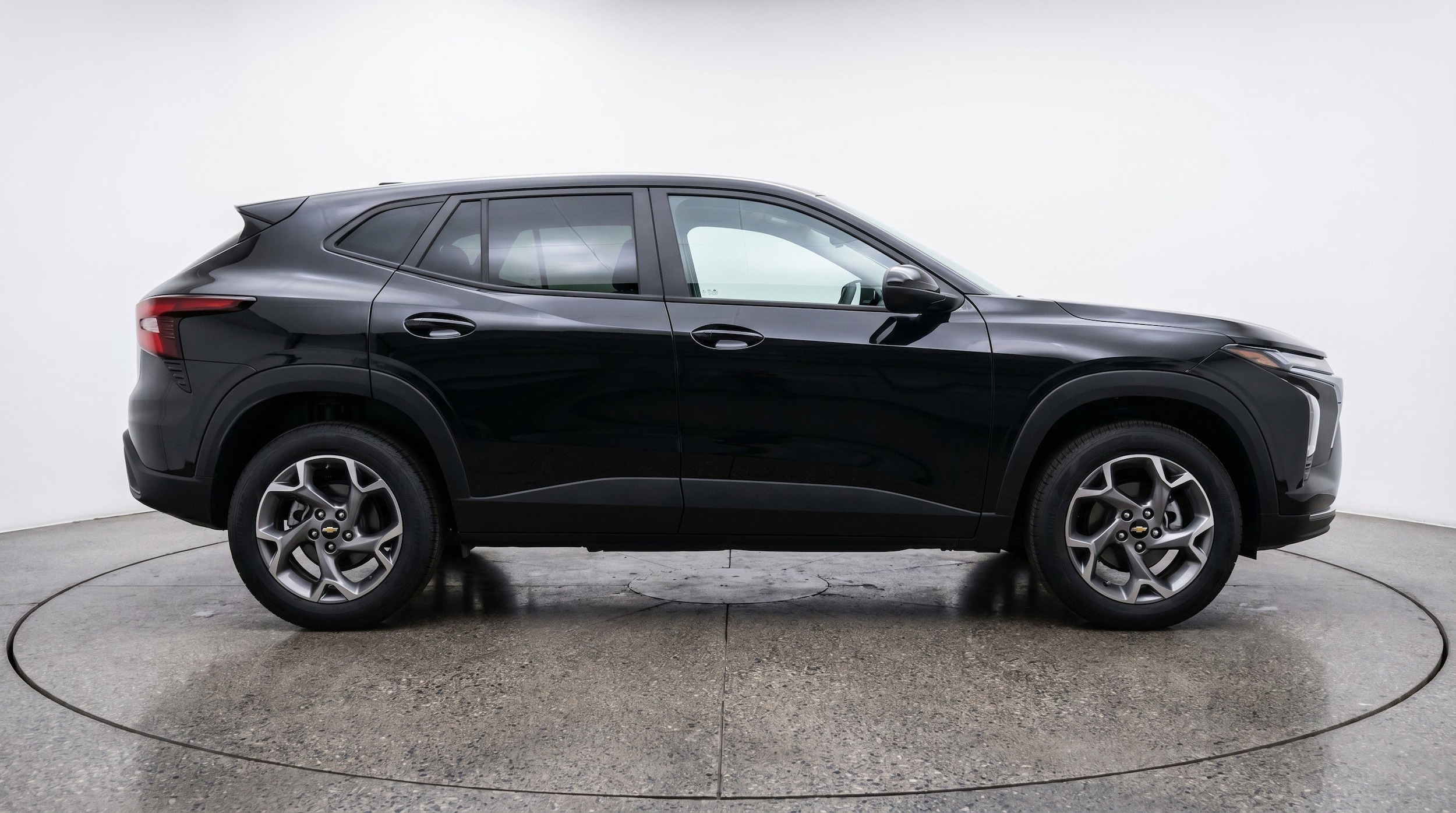 Thumbnail: 2025 Chevrolet Trax - 11