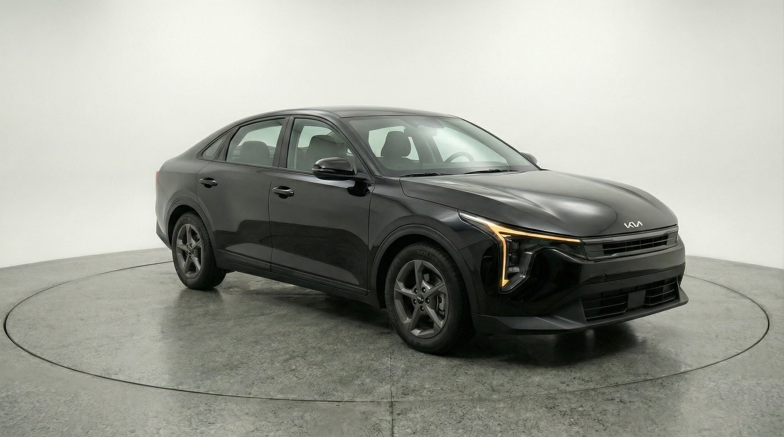 Thumbnail: 2025 Kia K4 - 1