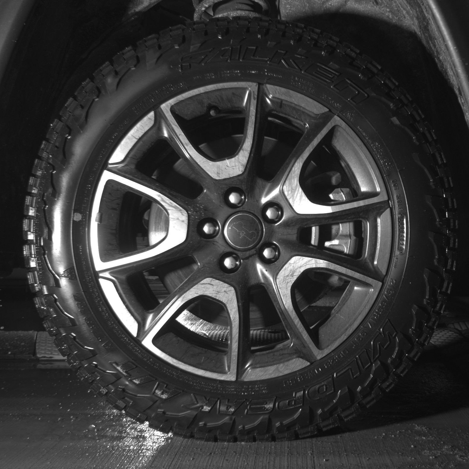 Thumbnail: 2025 Jeep Compass - 13