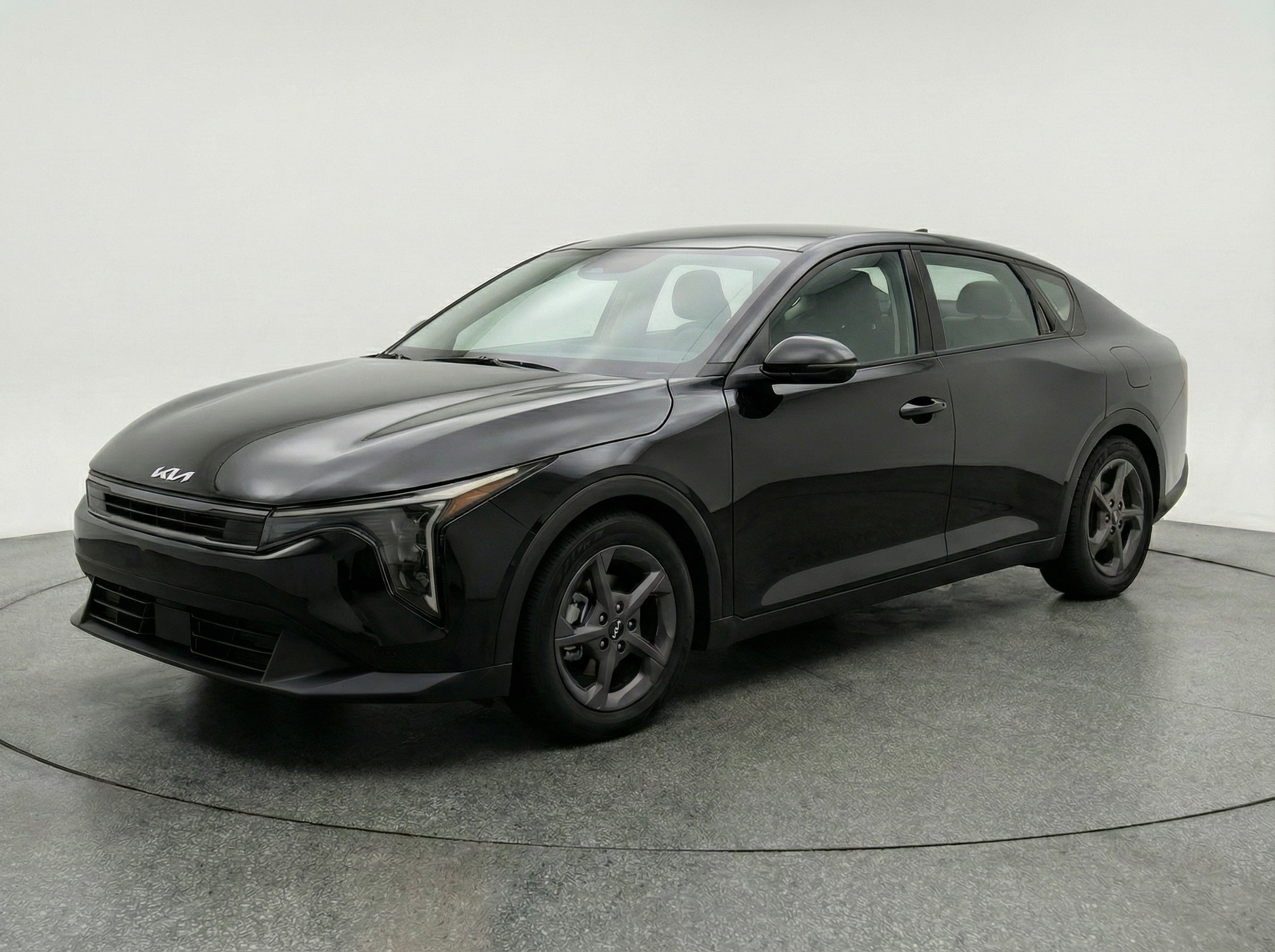 Thumbnail: 2025 Kia K4 - 3