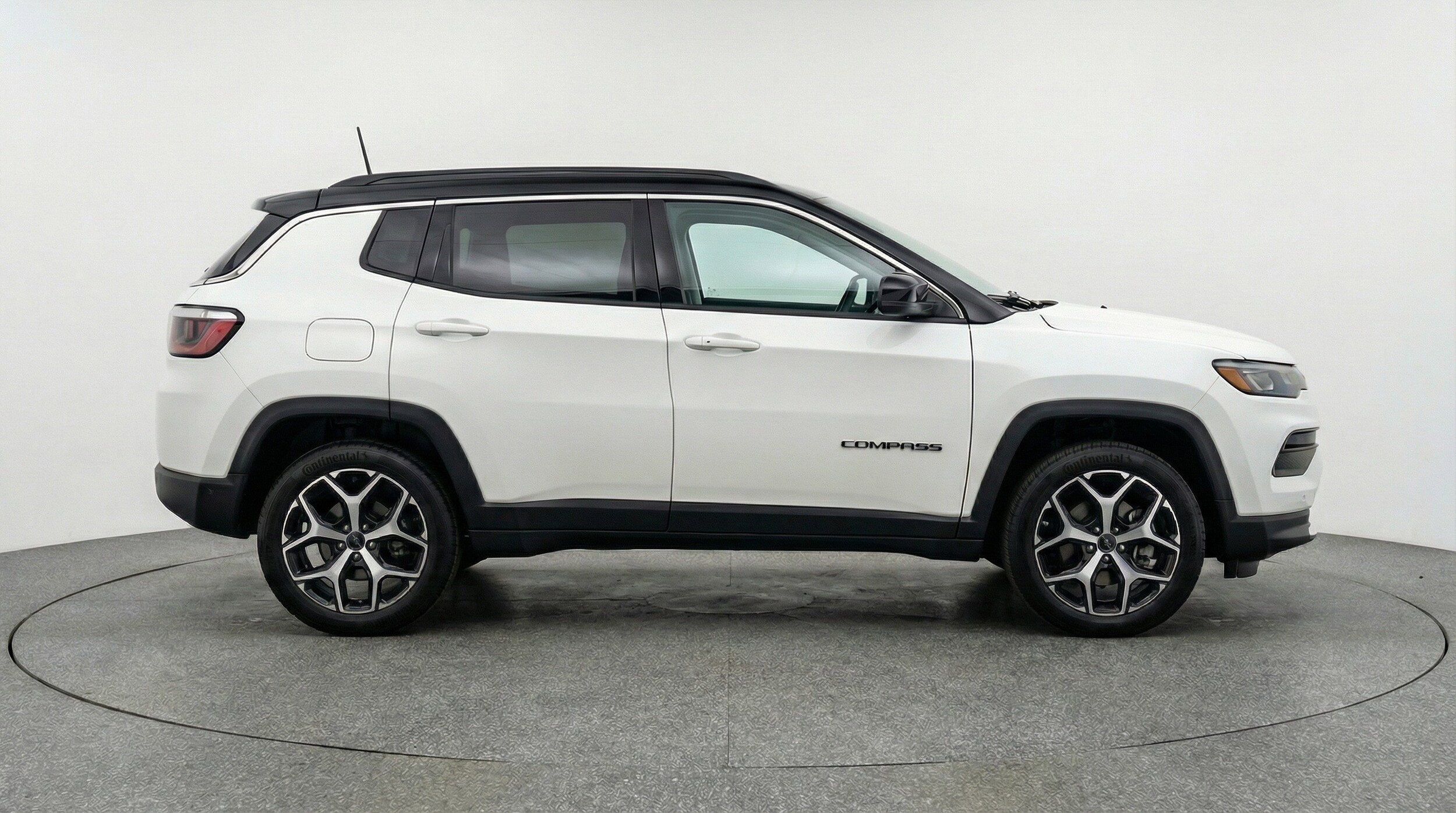 Thumbnail: 2025 Jeep Compass - 11