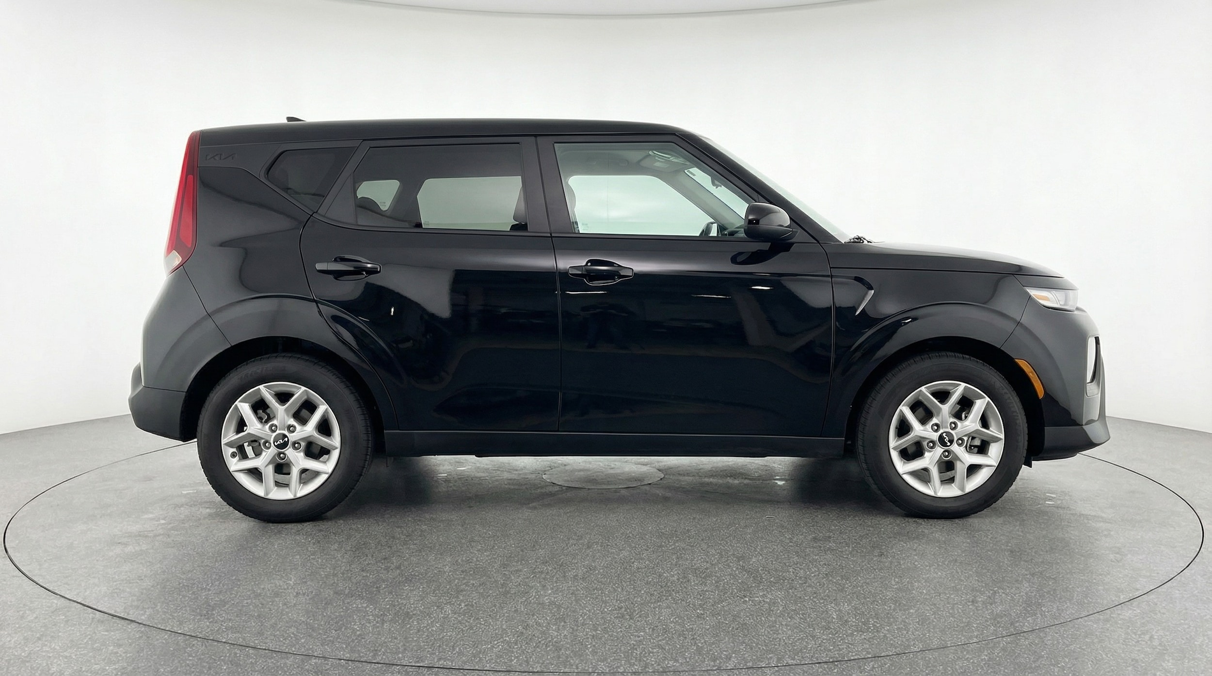 Thumbnail: 2025 Kia Soul - 8