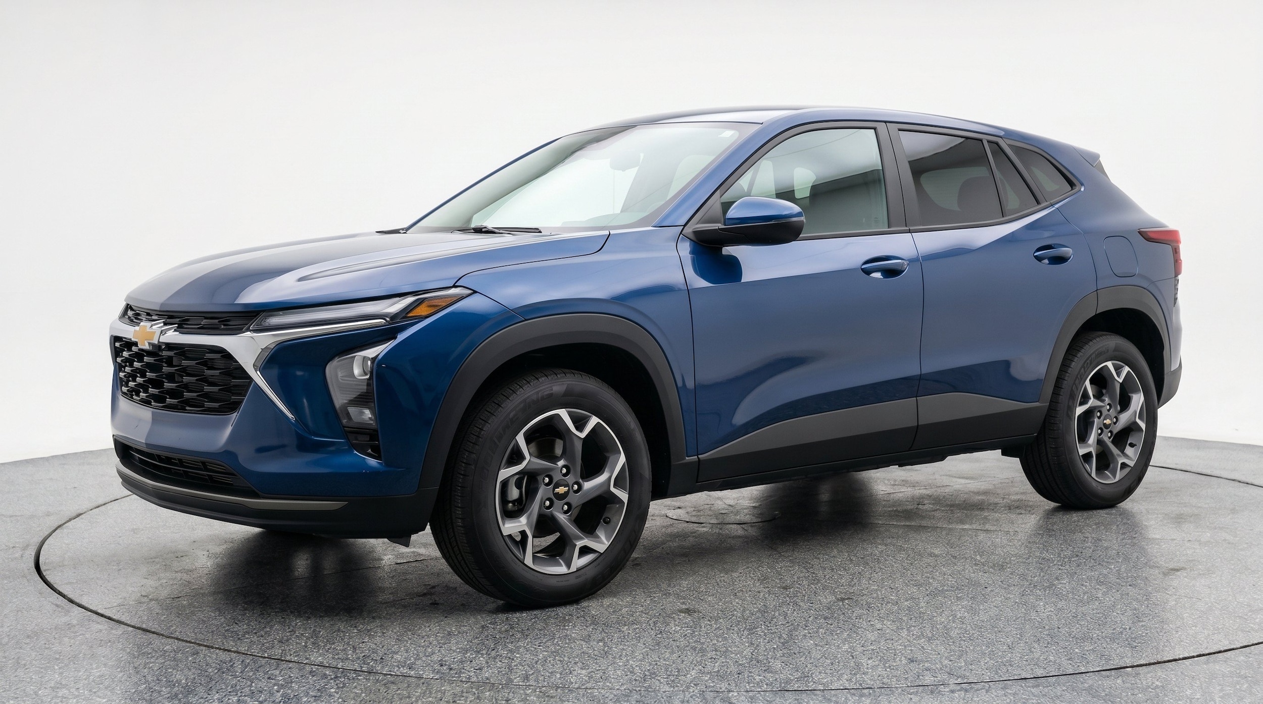 Thumbnail: 2025 Chevrolet Trax - 3