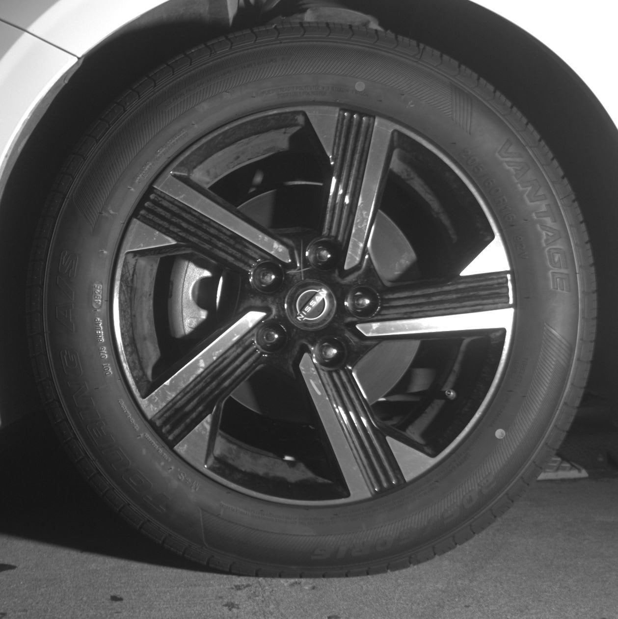 Thumbnail: 2025 Nissan Sentra - 12