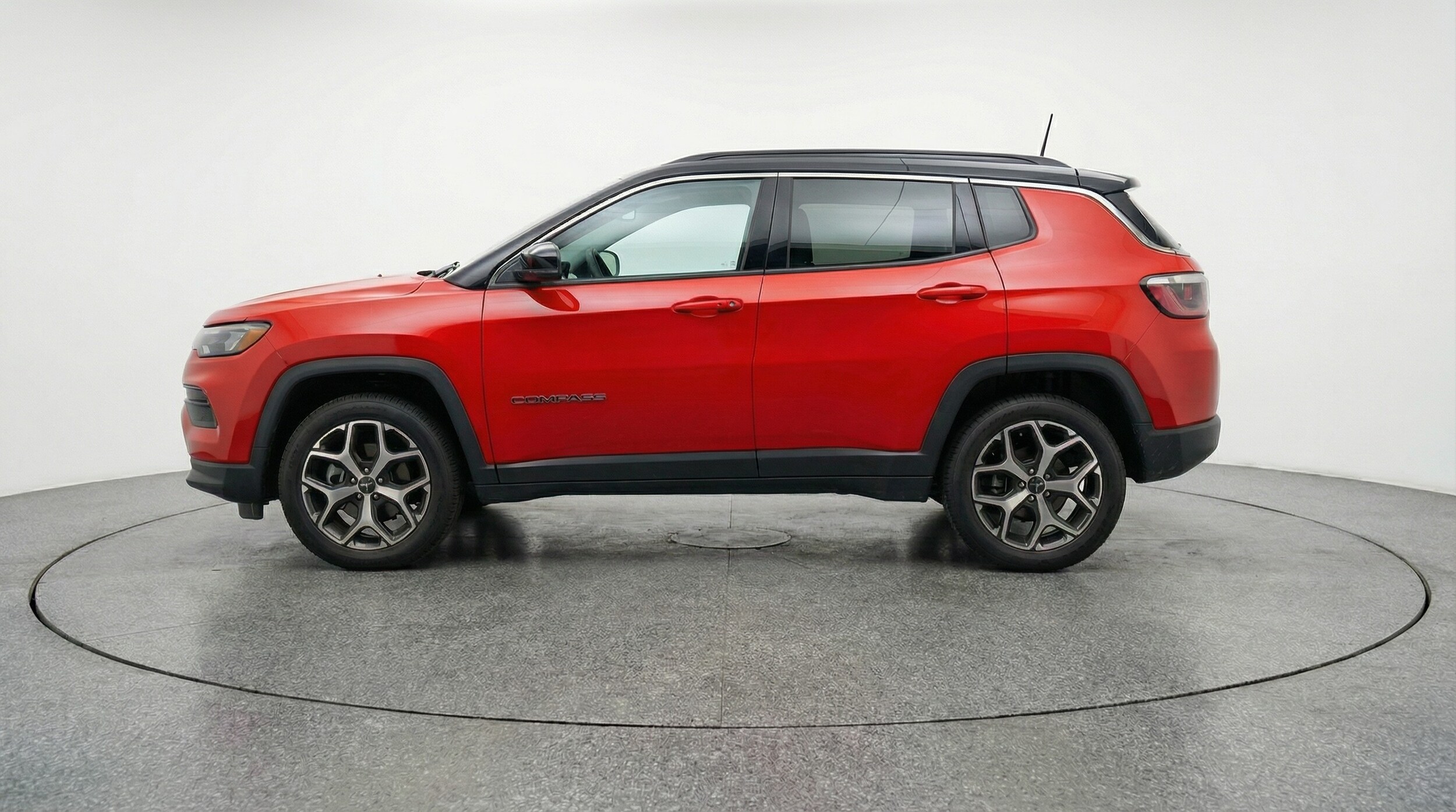 Thumbnail: 2025 Jeep Compass - 4