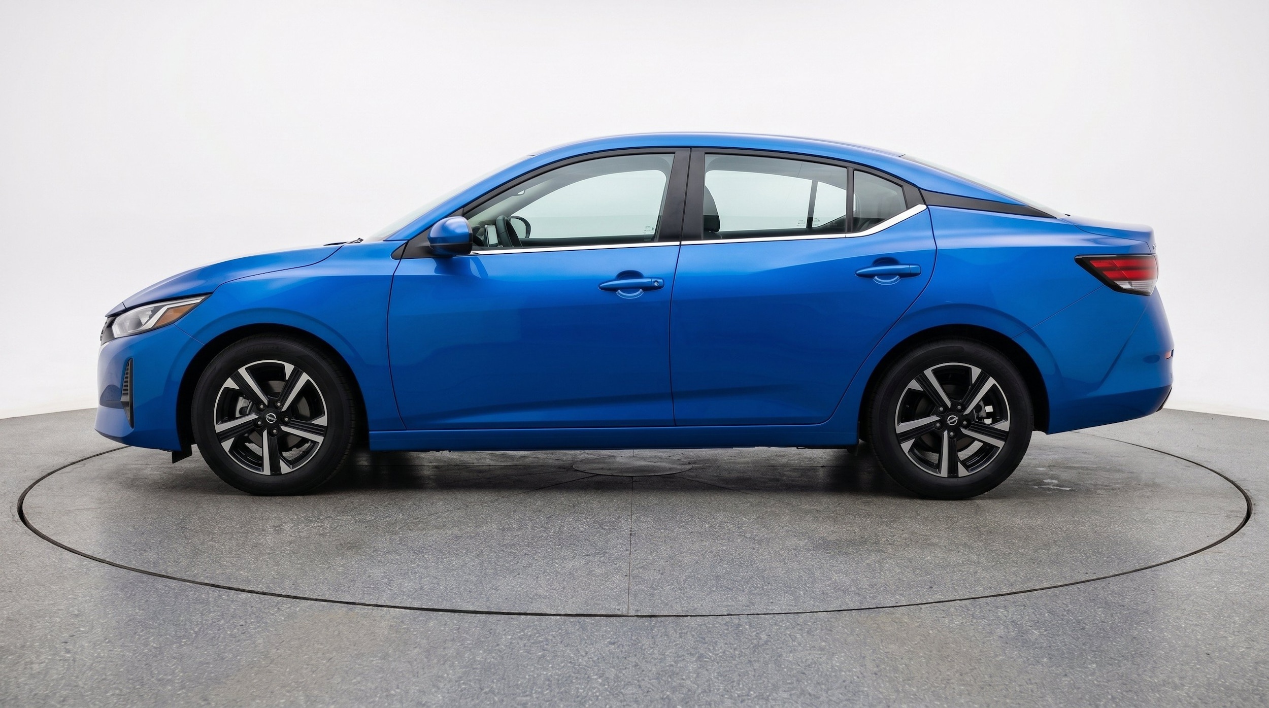 Thumbnail: 2025 Nissan Sentra - 5