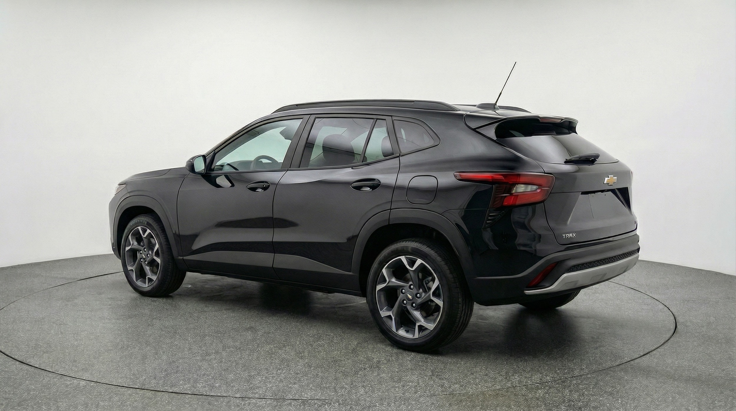 Thumbnail: 2025 Chevrolet Trax - 5