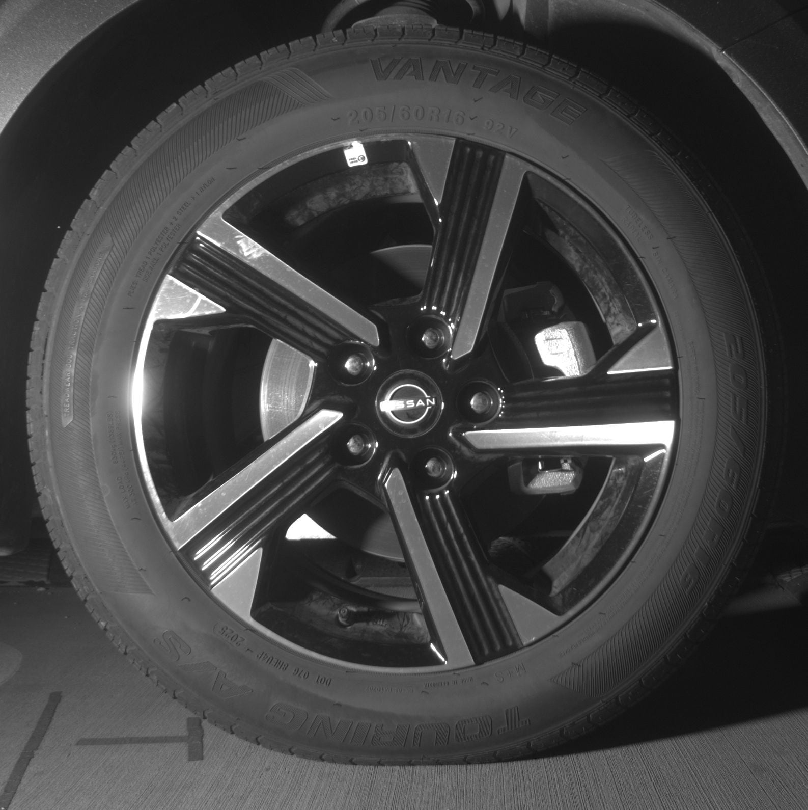 Thumbnail: 2025 Nissan Sentra - 10