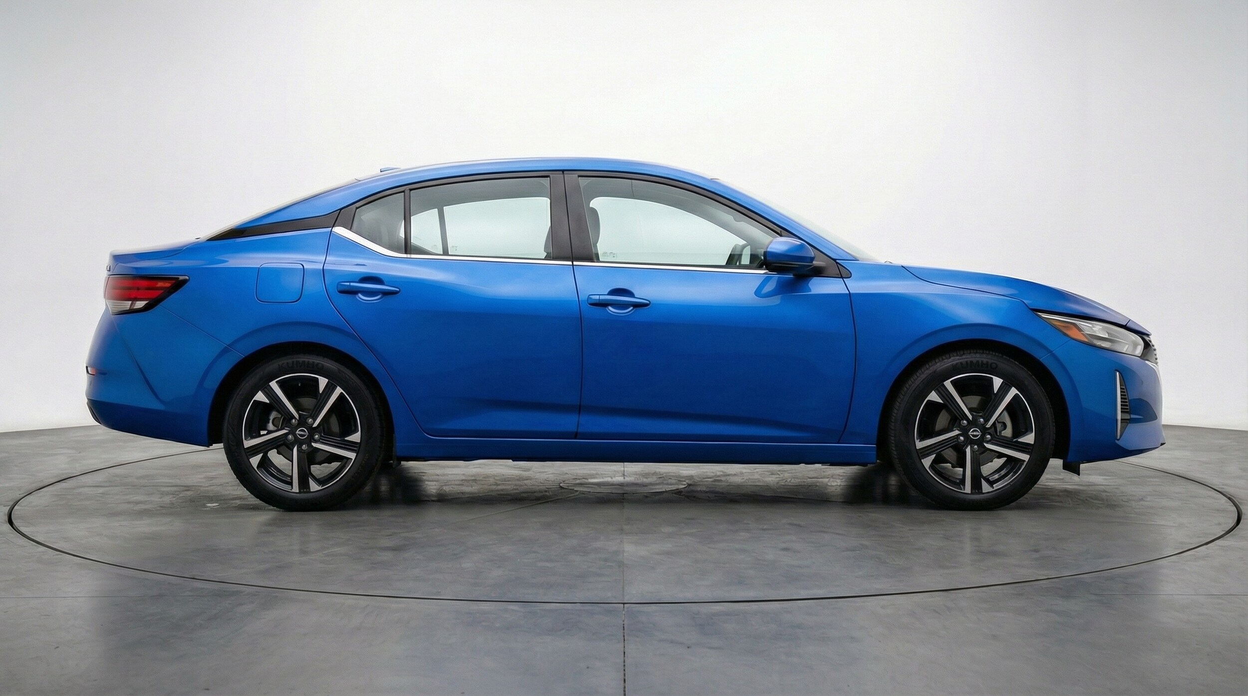 Thumbnail: 2025 Nissan Sentra - 8