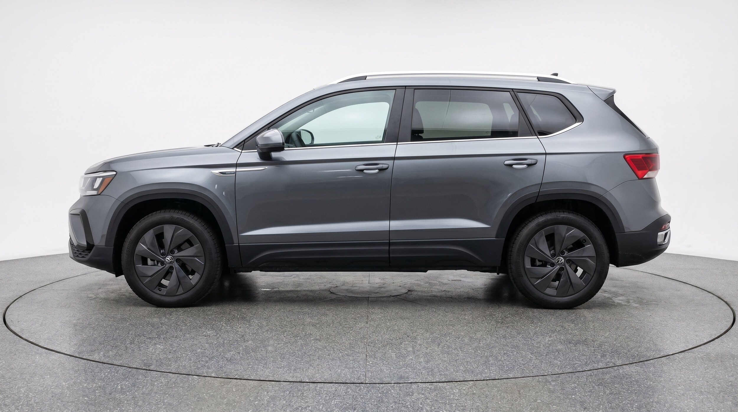 Thumbnail: 2026 Volkswagen Taos - 5