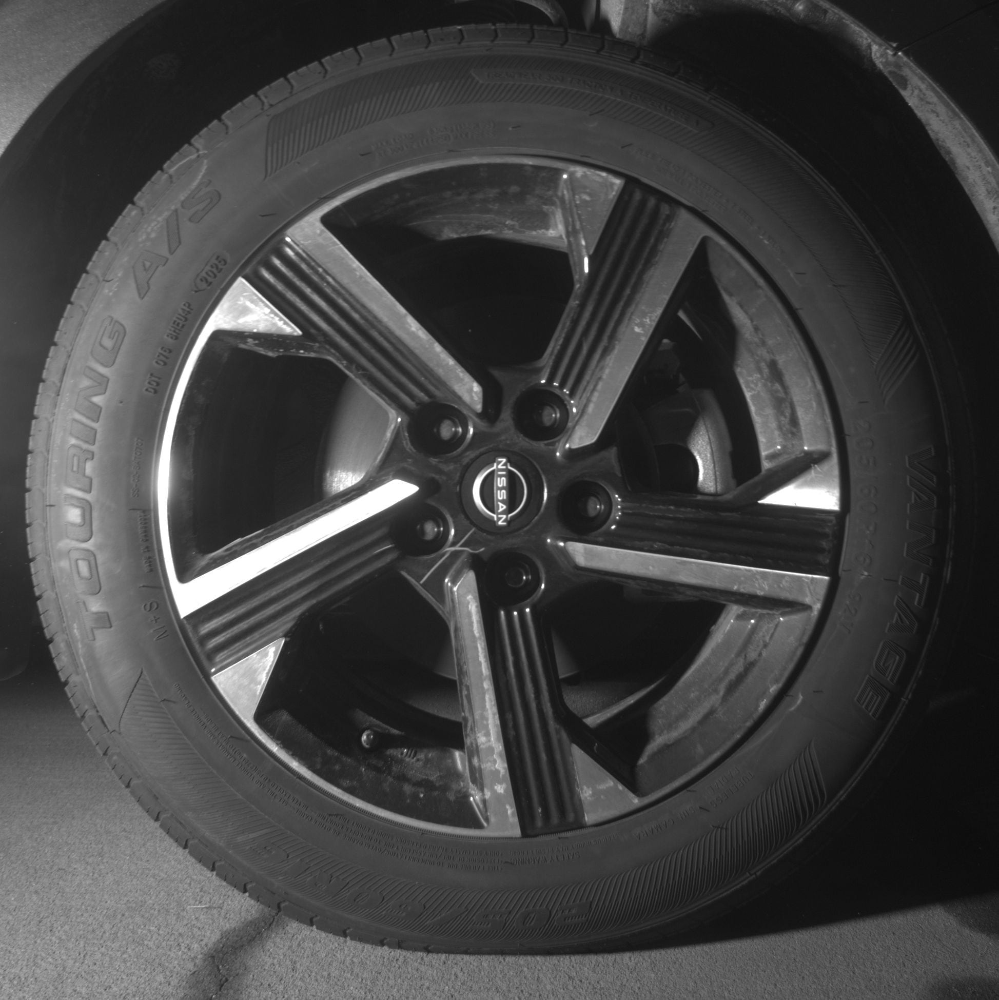 Thumbnail: 2025 Nissan Sentra - 10