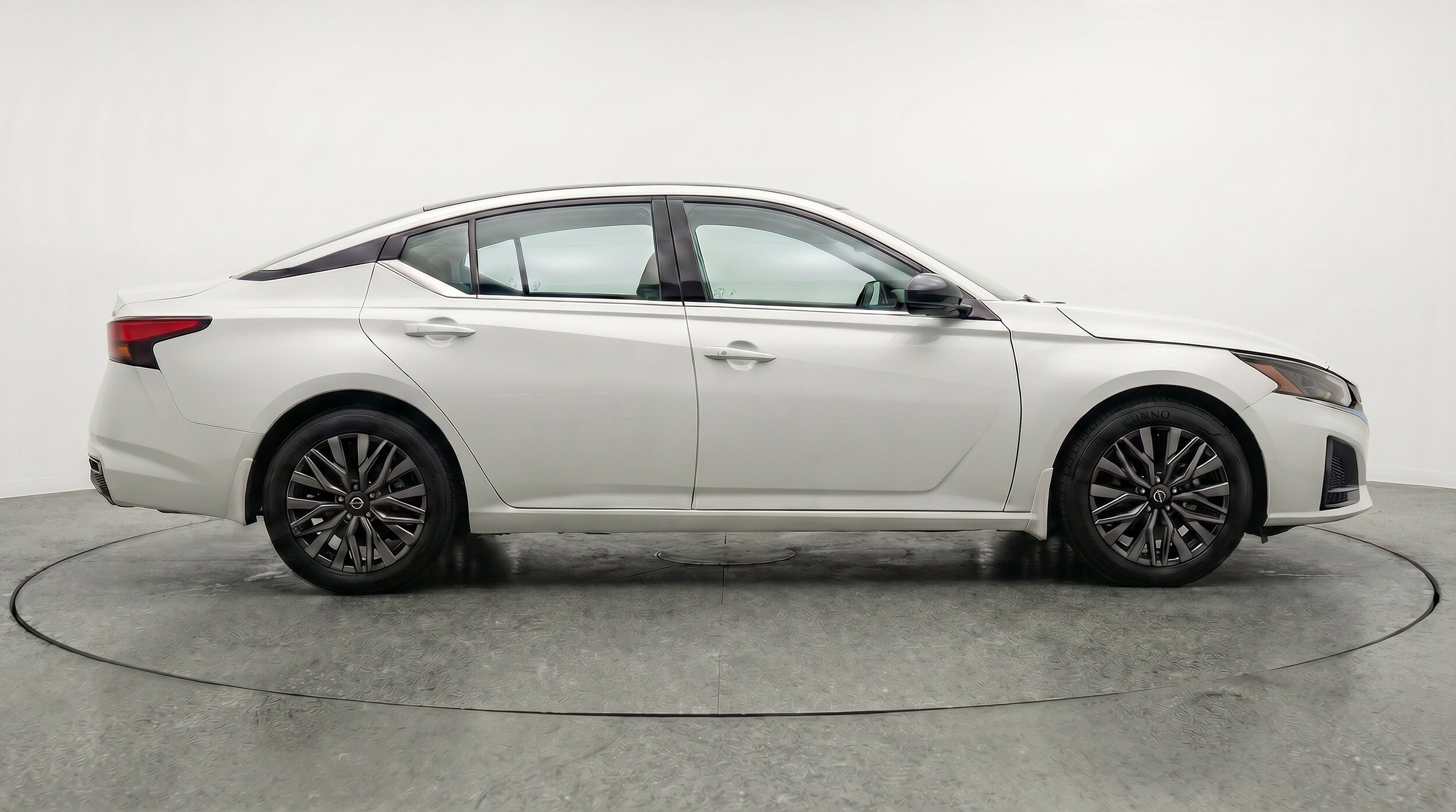 Thumbnail: 2026 Nissan Altima - 11