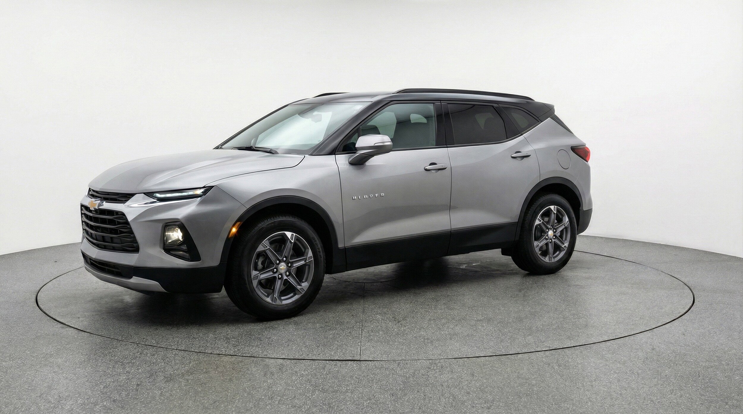 Thumbnail: 2025 Chevrolet Blazer - 3