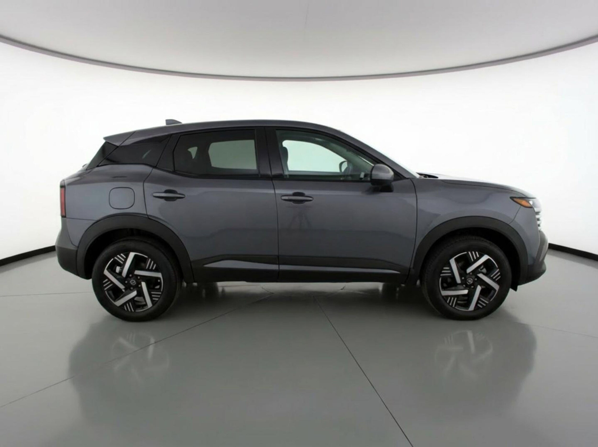 Thumbnail: 2025 Nissan Kicks - 11