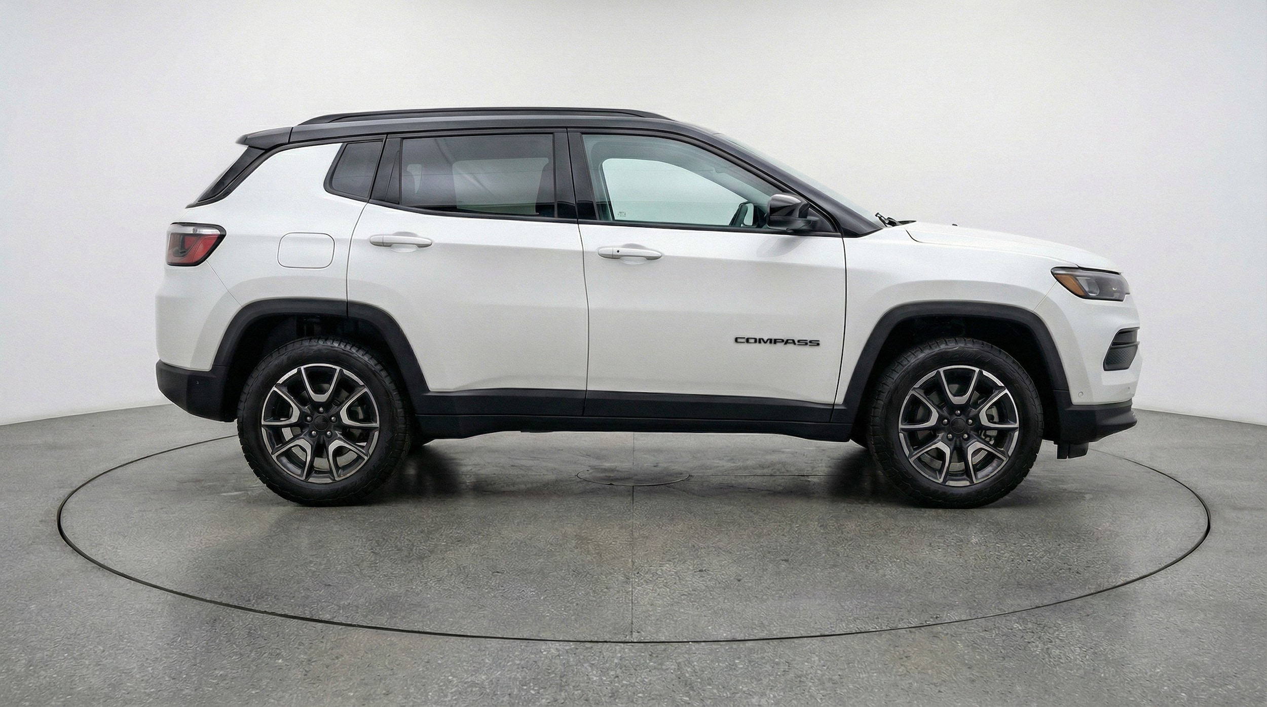 Thumbnail: 2025 Jeep Compass - 11