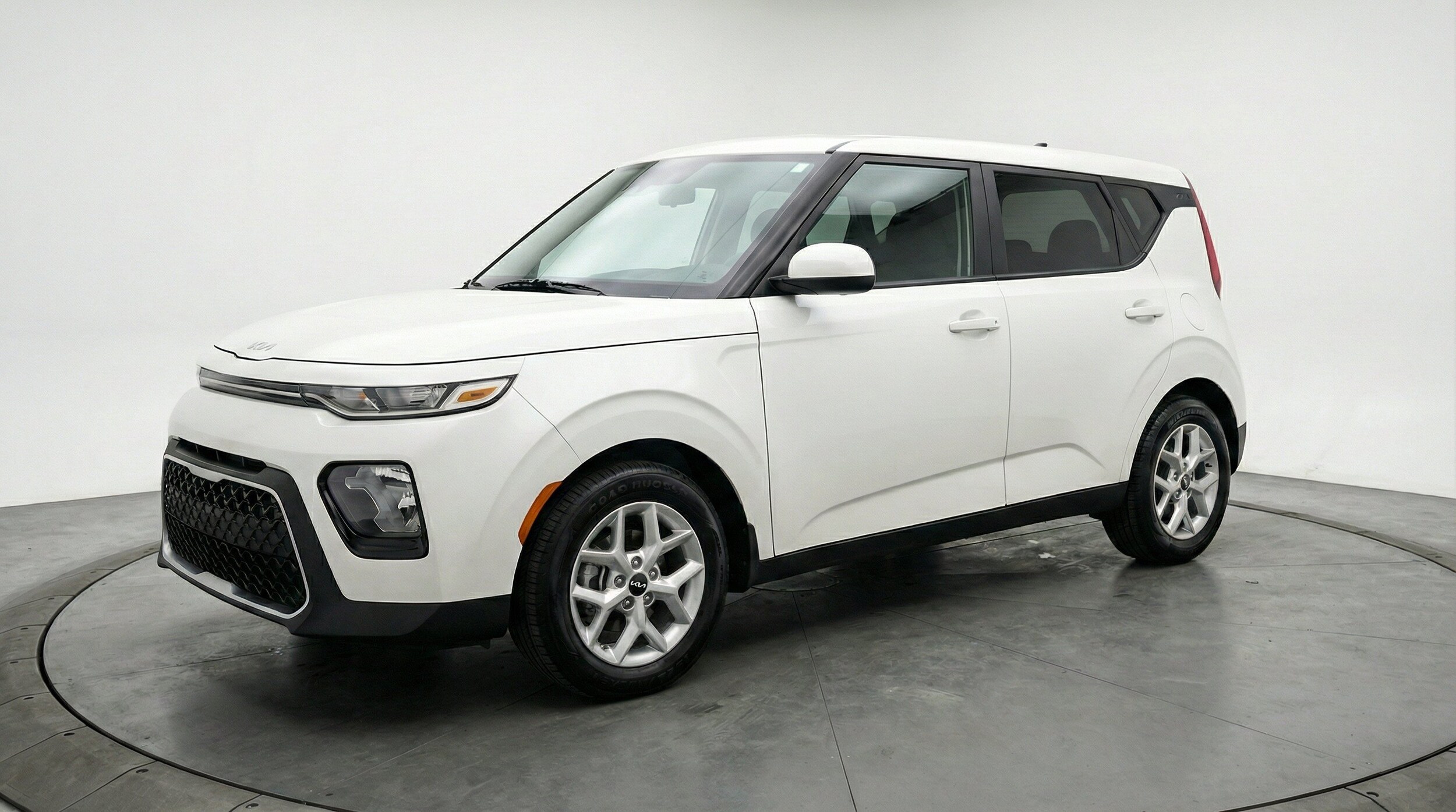 Thumbnail: 2025 Kia Soul - 3